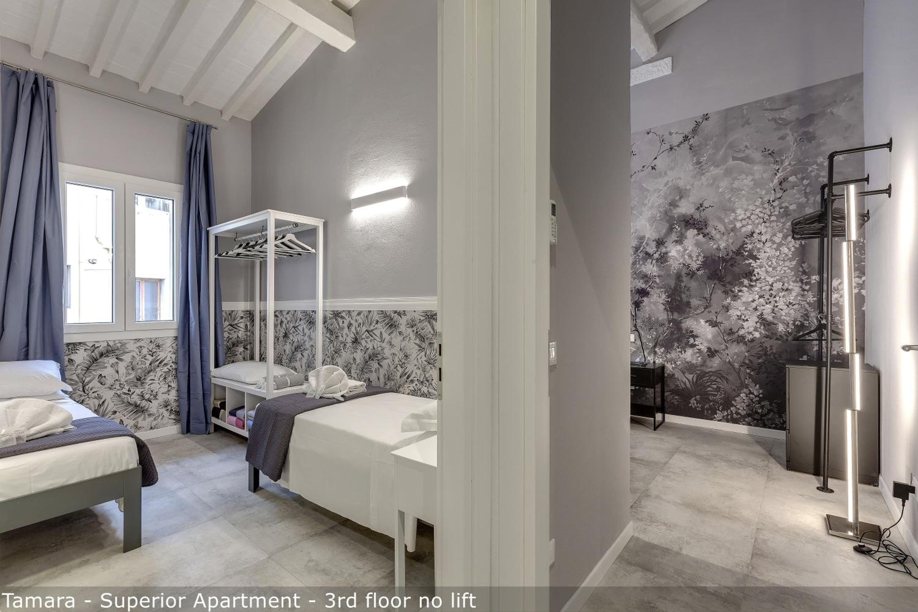 Tamara & Clotilde Apartments by Mamo Florence