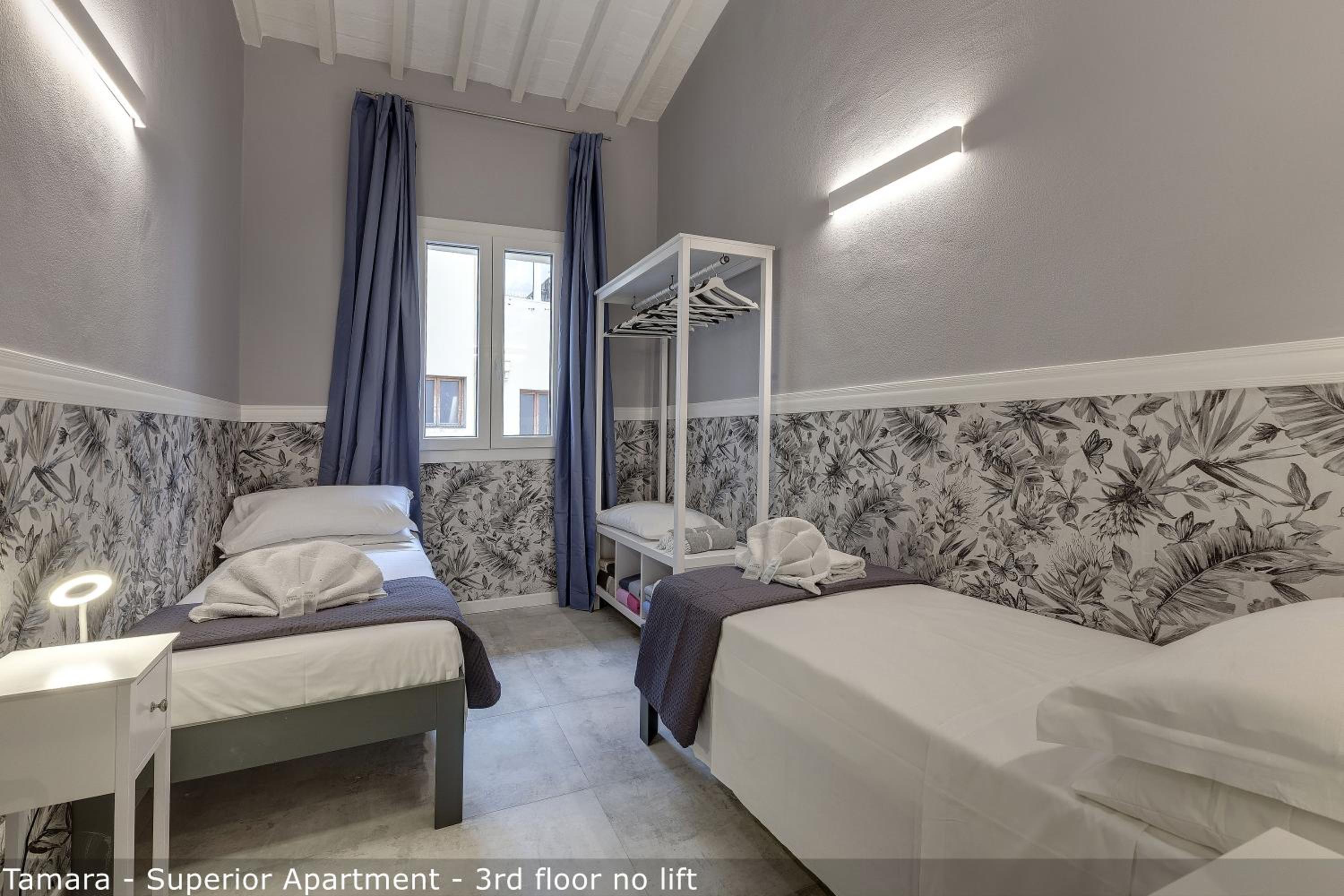 Tamara & Clotilde Apartments by Mamo Florence