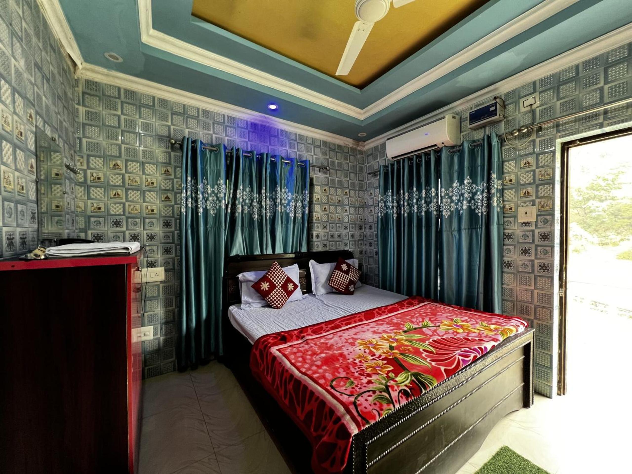 Kanva Cottage view 3