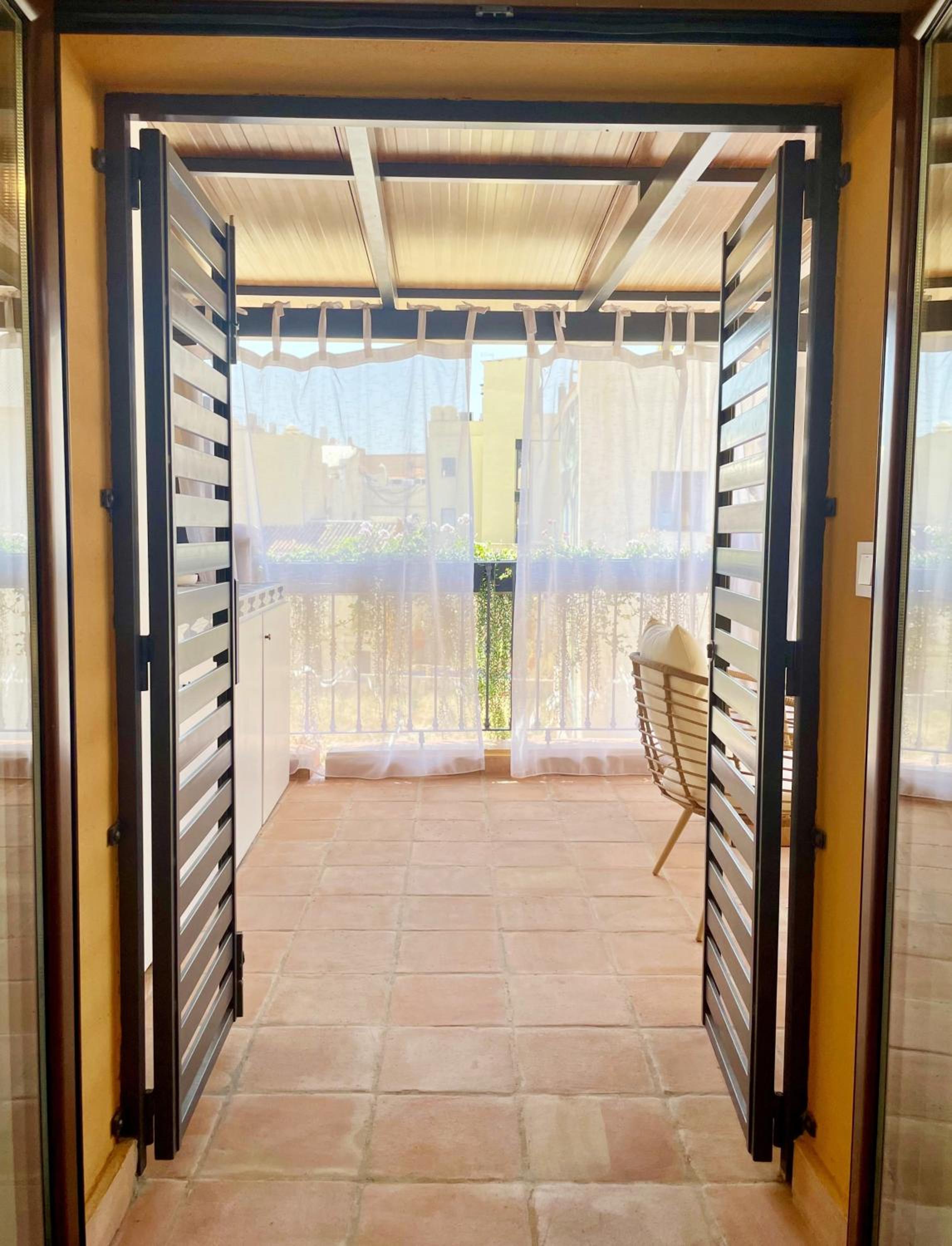 Ático con terraza en La Goleta photo 5