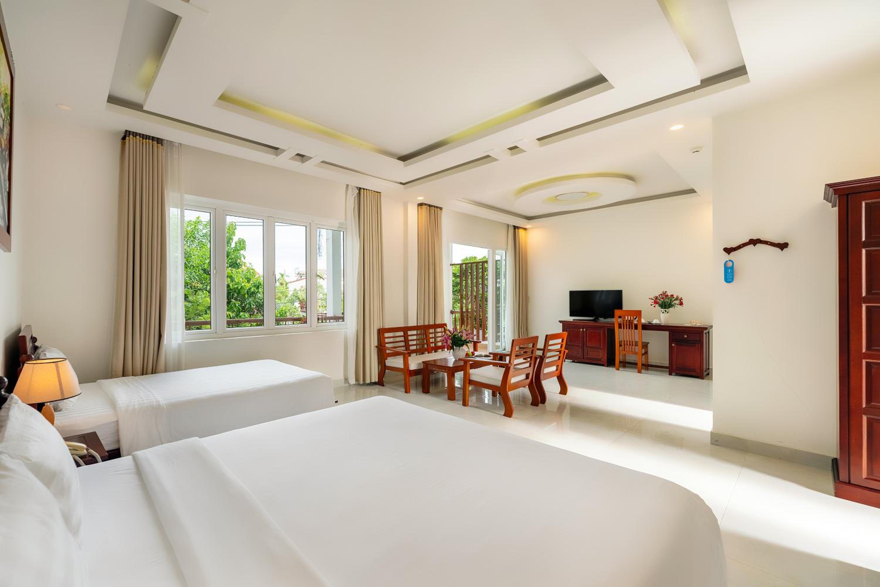 Hoi An Palmy Villa