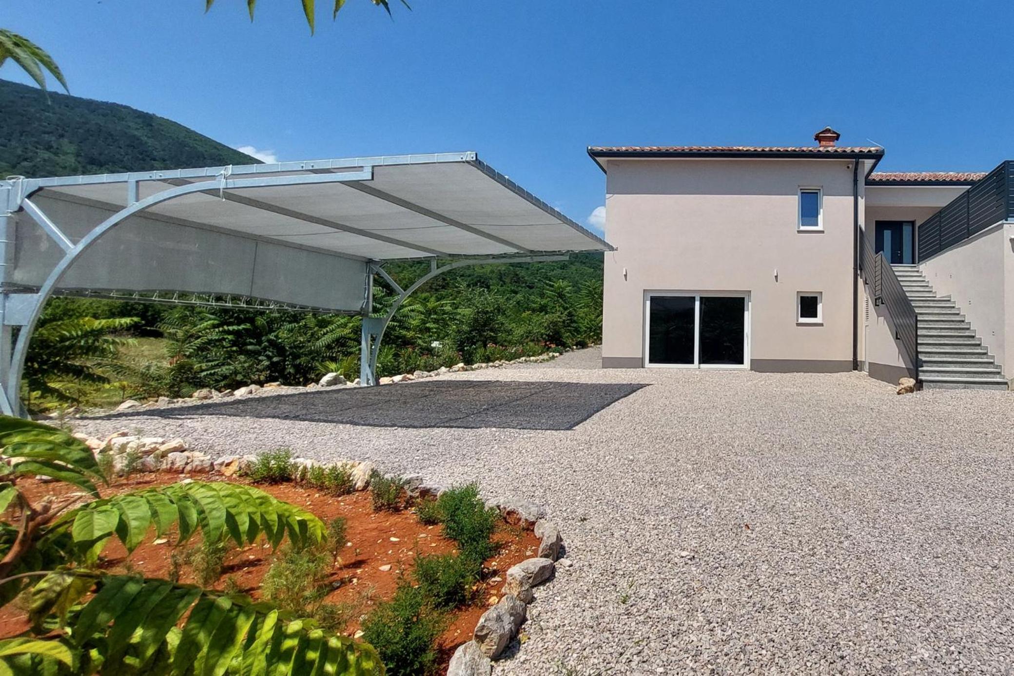 Villa HillSea by Briskva