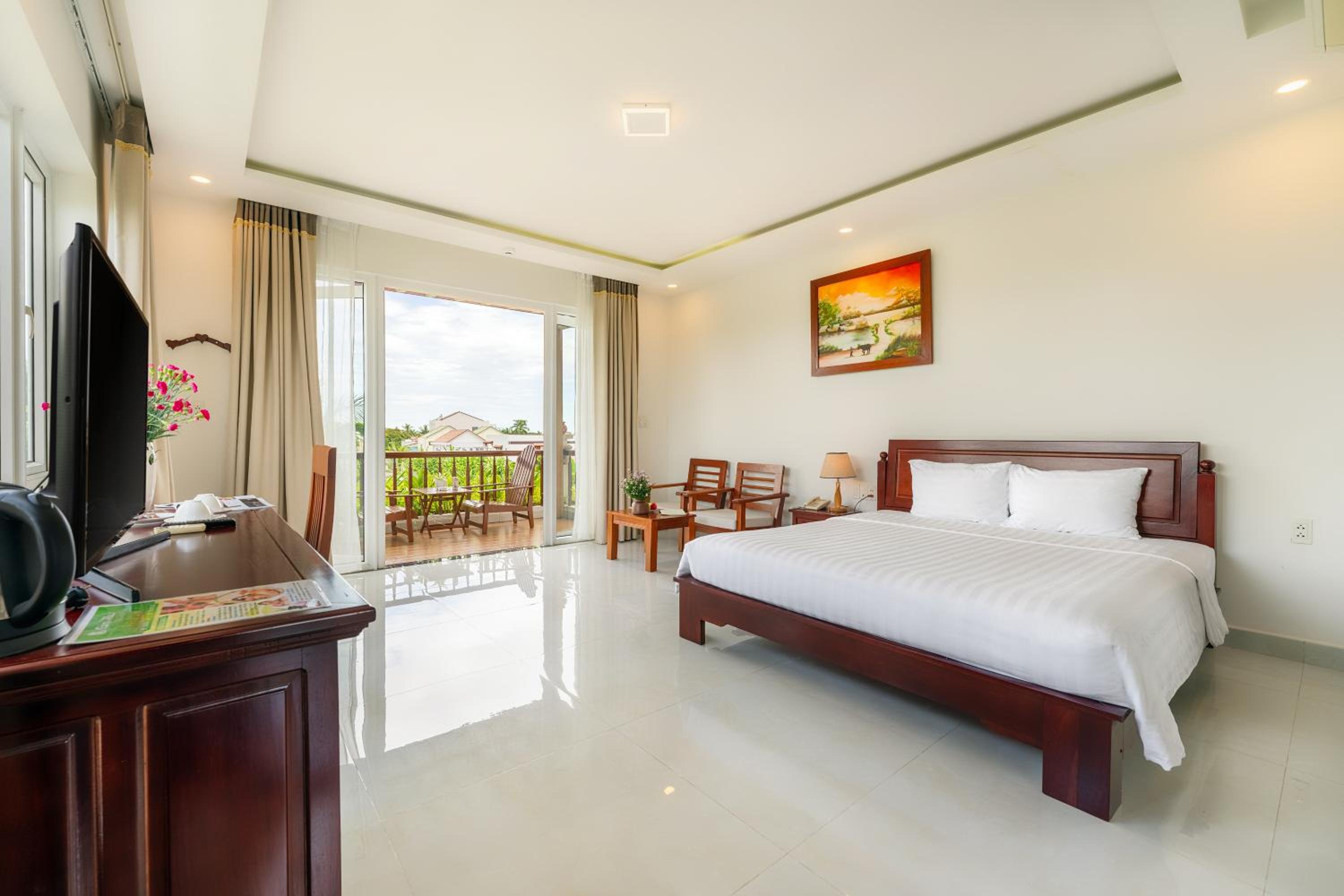 Hoi An Palmy Villa
