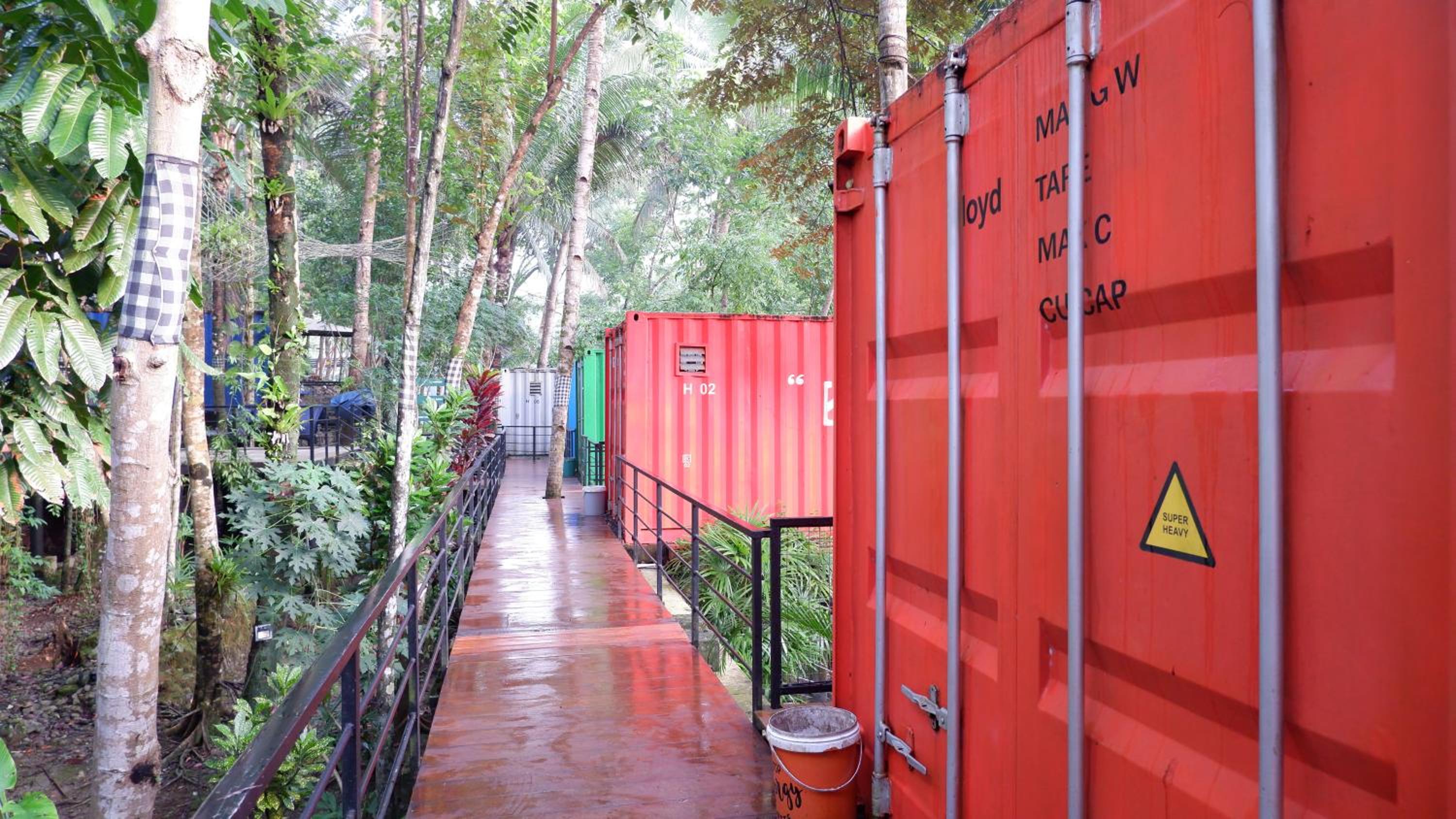 Hau Eco Lodges Citumang Pangandaran
