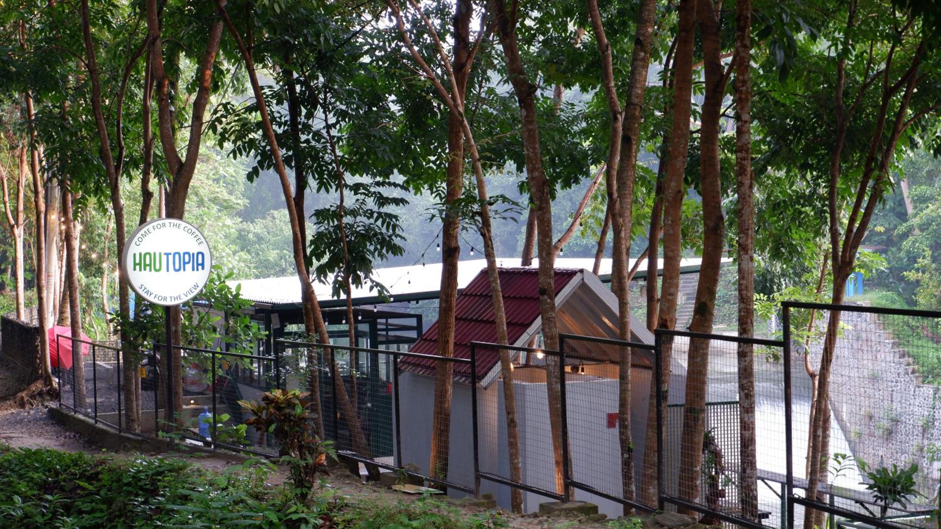 Hau Eco Lodges Citumang Pangandaran