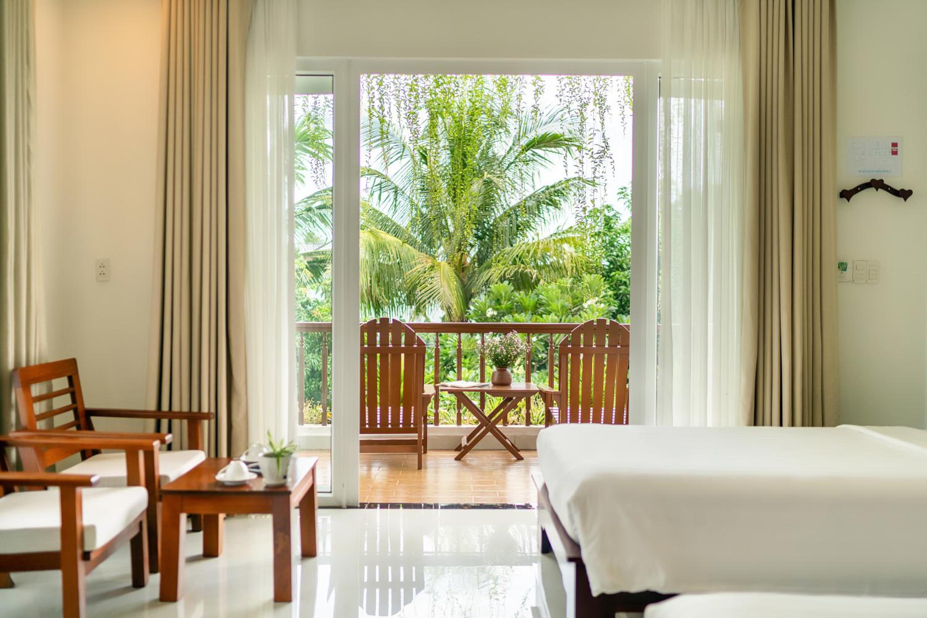 Hoi An Palmy Villa