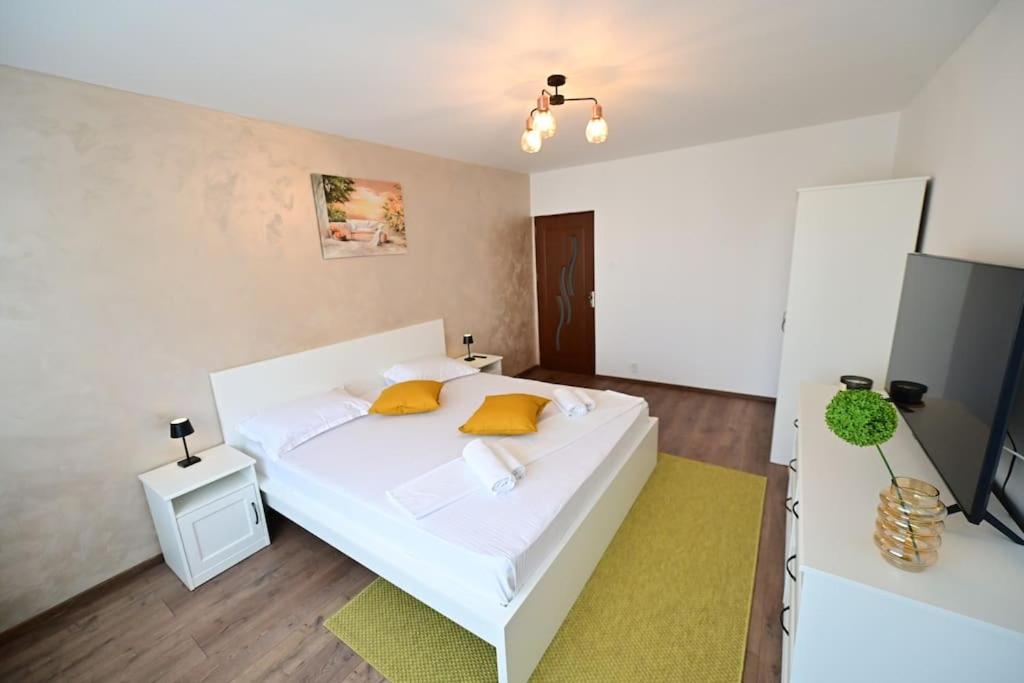 FLH - Apartament Damar Sibiu view 2
