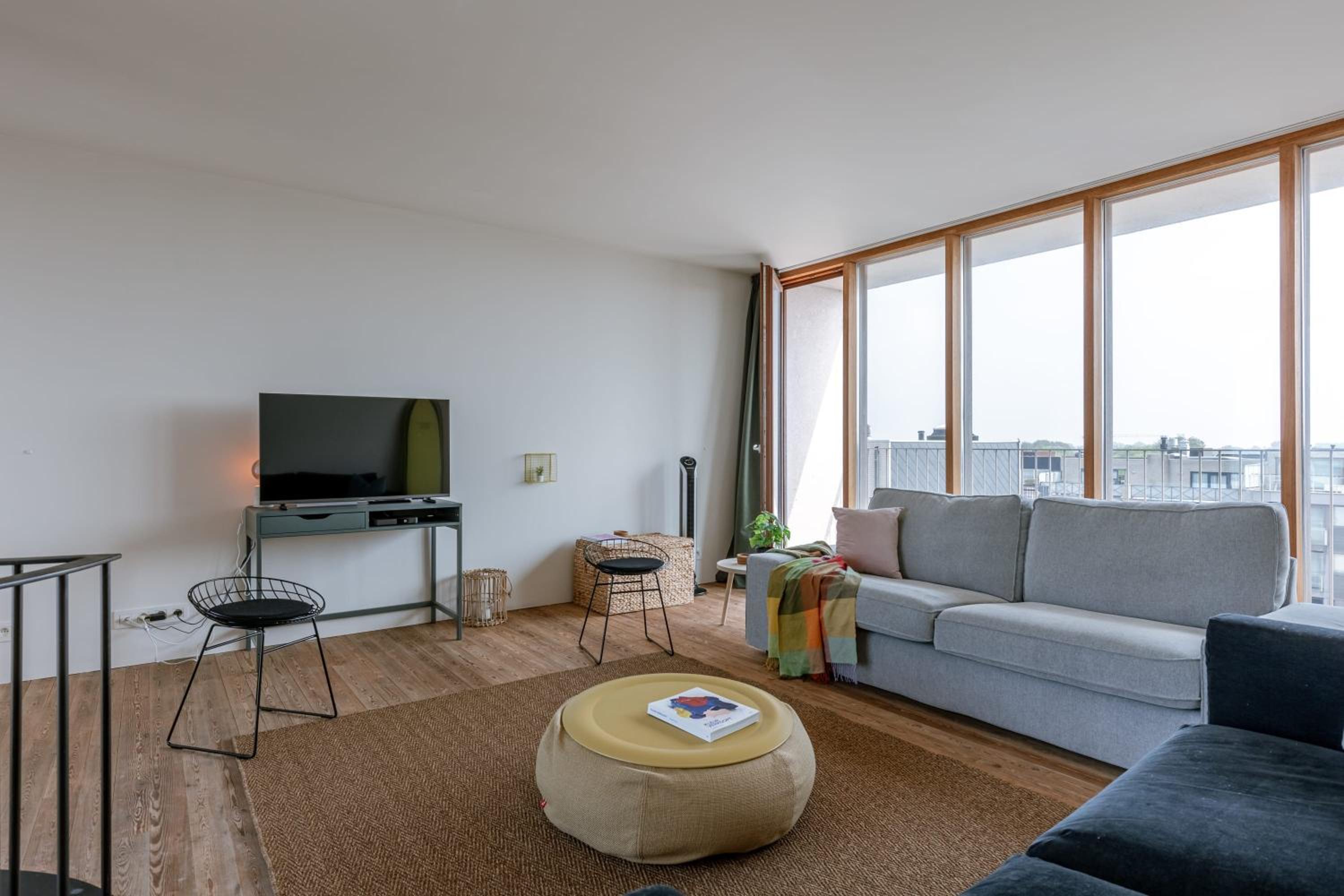 Triplex apartment with terraces and sea view