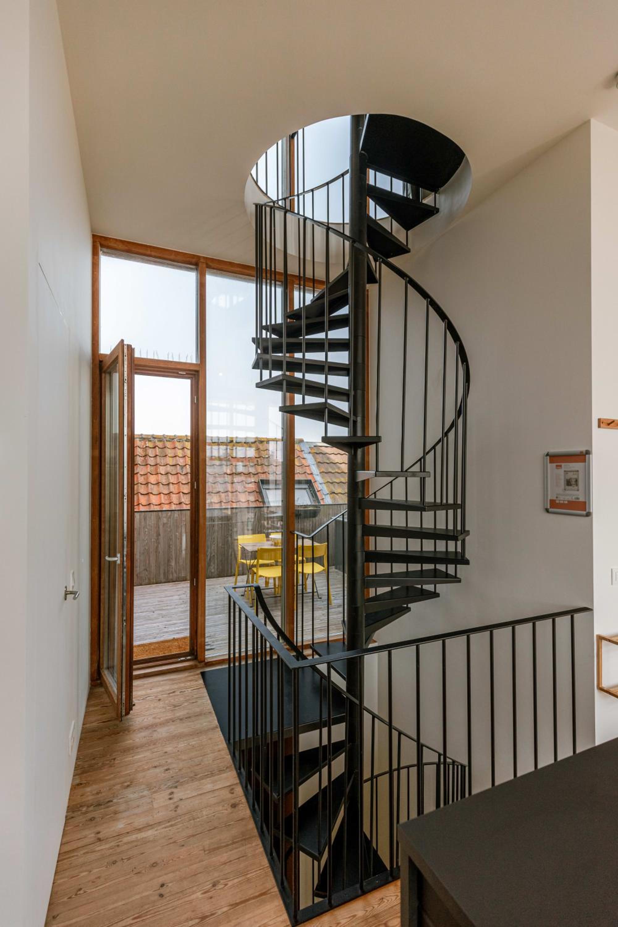 Triplex apartment with terraces and sea view