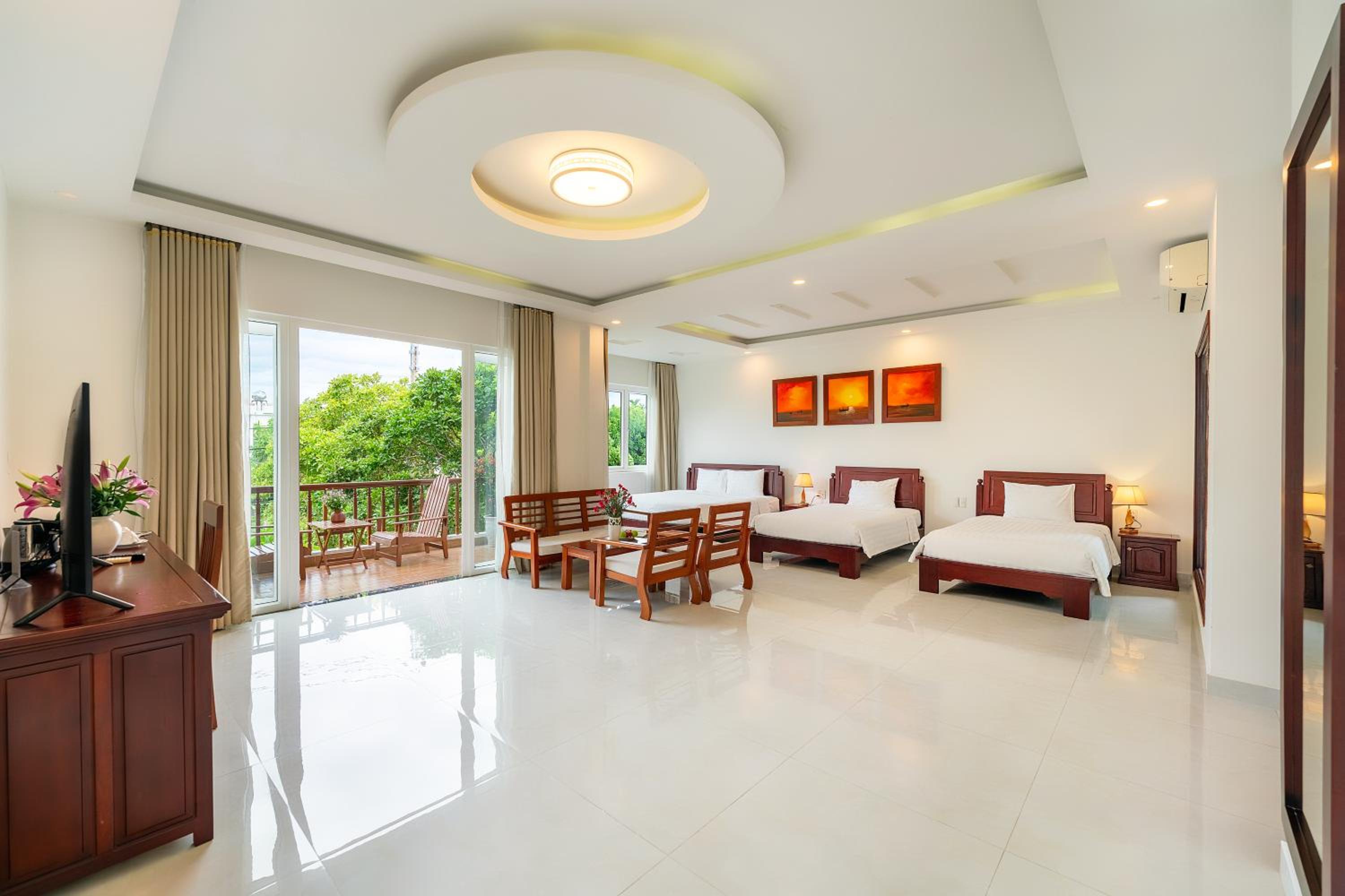 Hoi An Palmy Villa