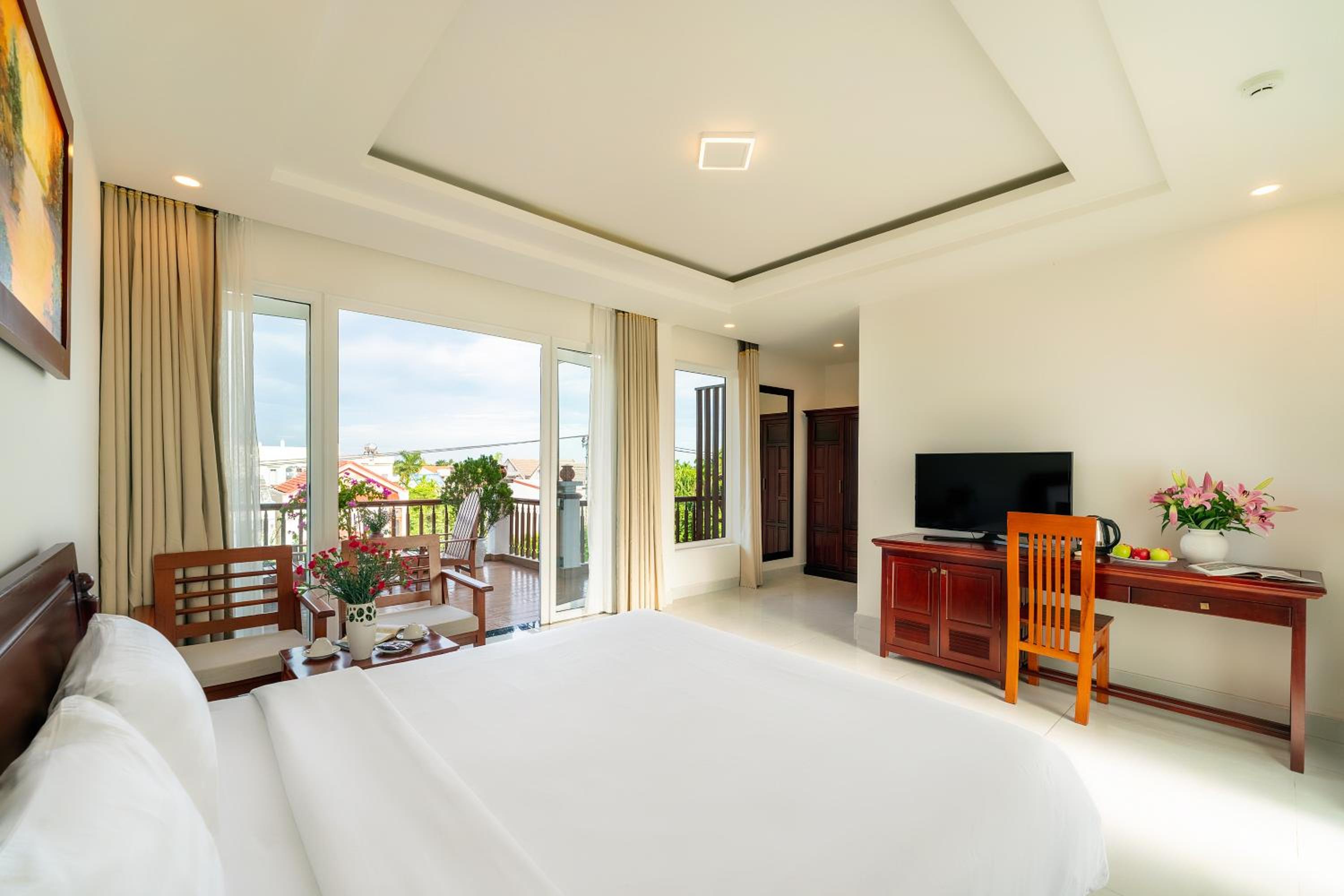 Hoi An Palmy Villa
