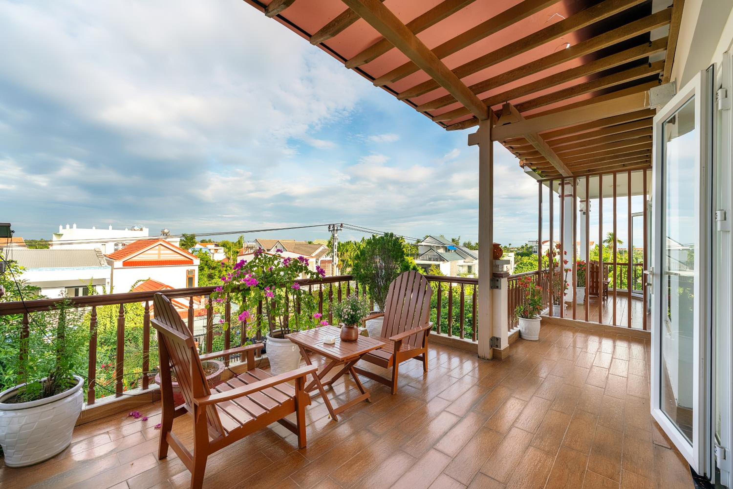 Hoi An Palmy Villa