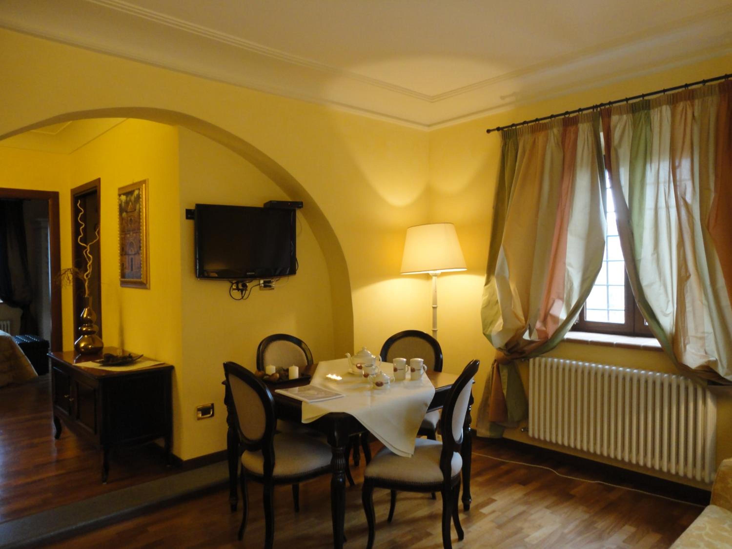 Castello Izzalini Todi Resort