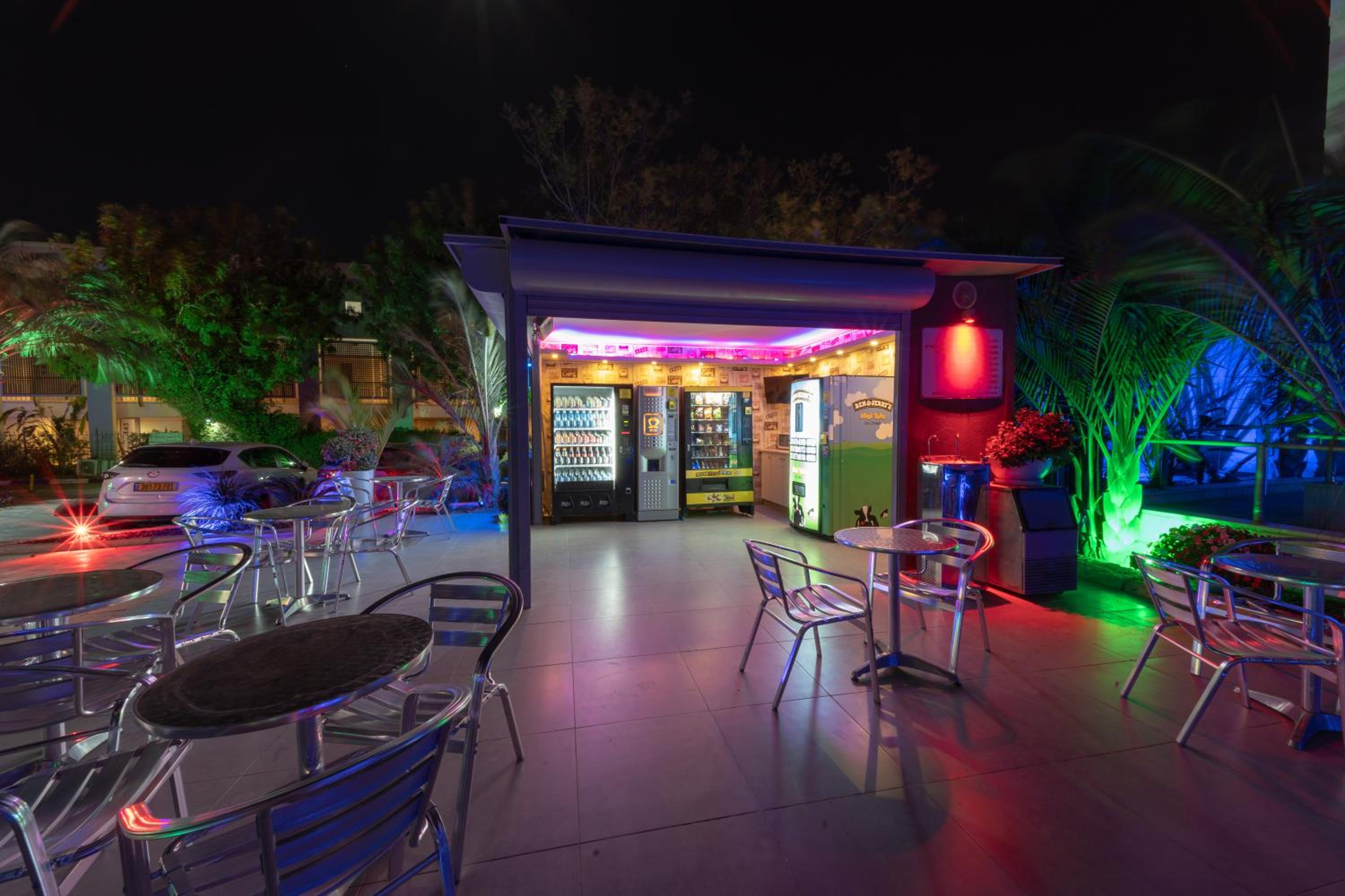 activities & amenities