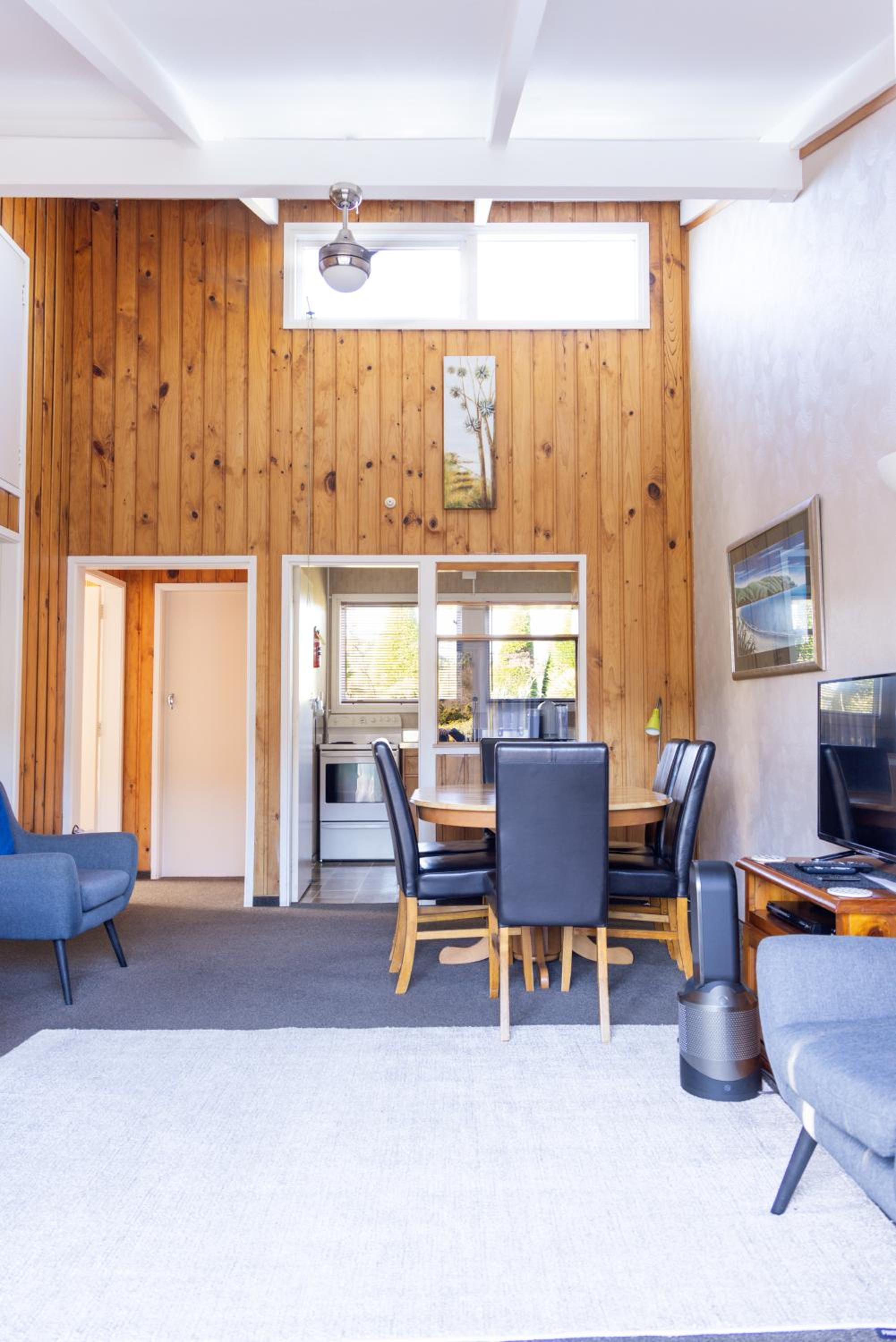 Apostles View Motel