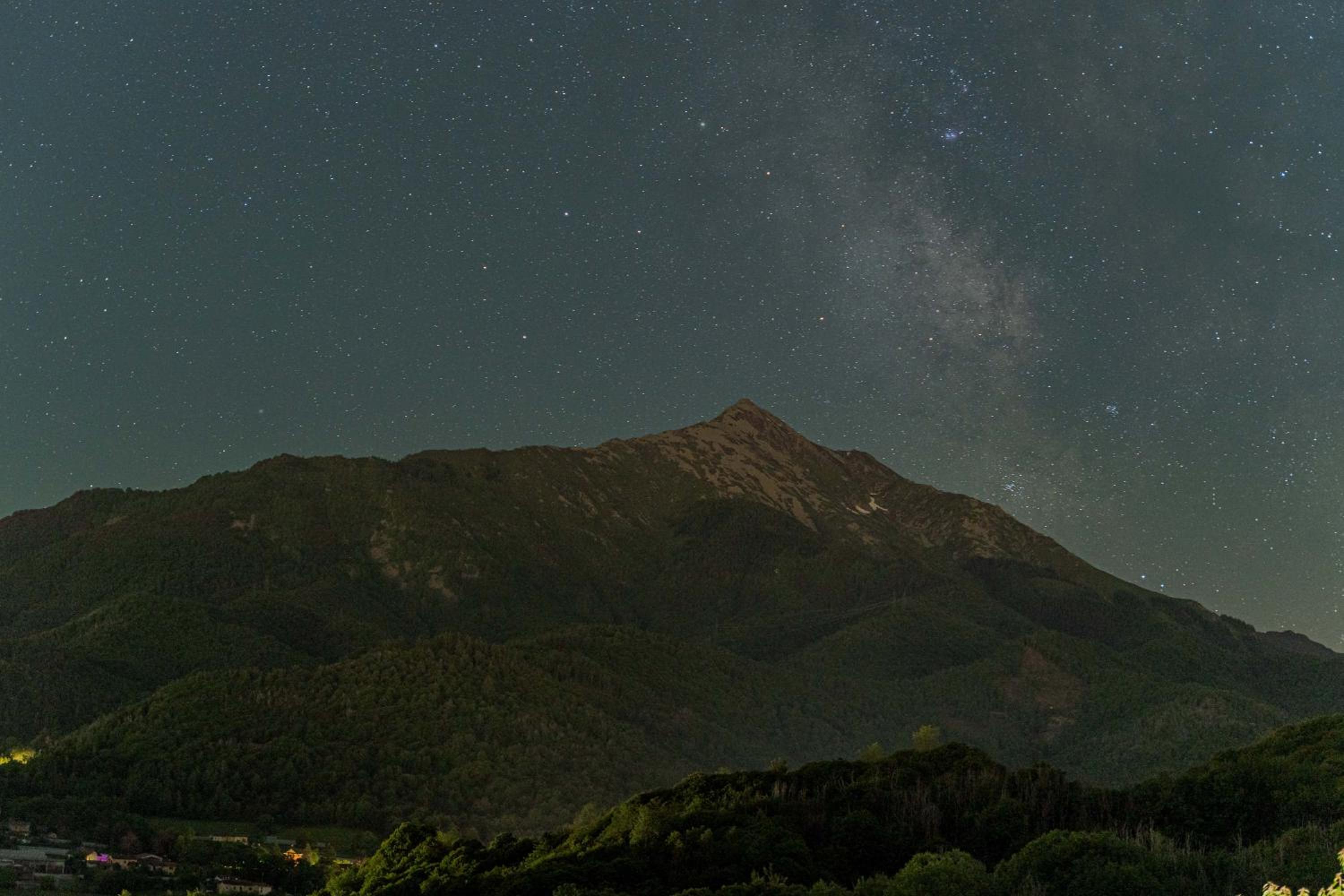 Vivi la Magia di Bisdalù - Dormi nella Stanza nel Bosco, Ammira le Stelle e Rilassati con l'Area Benessere e Colazione view 4