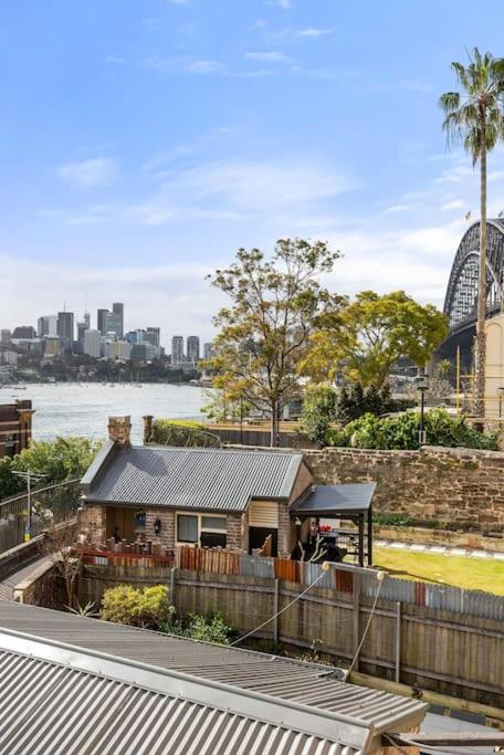 Luxury harbourside living with rich historic charm