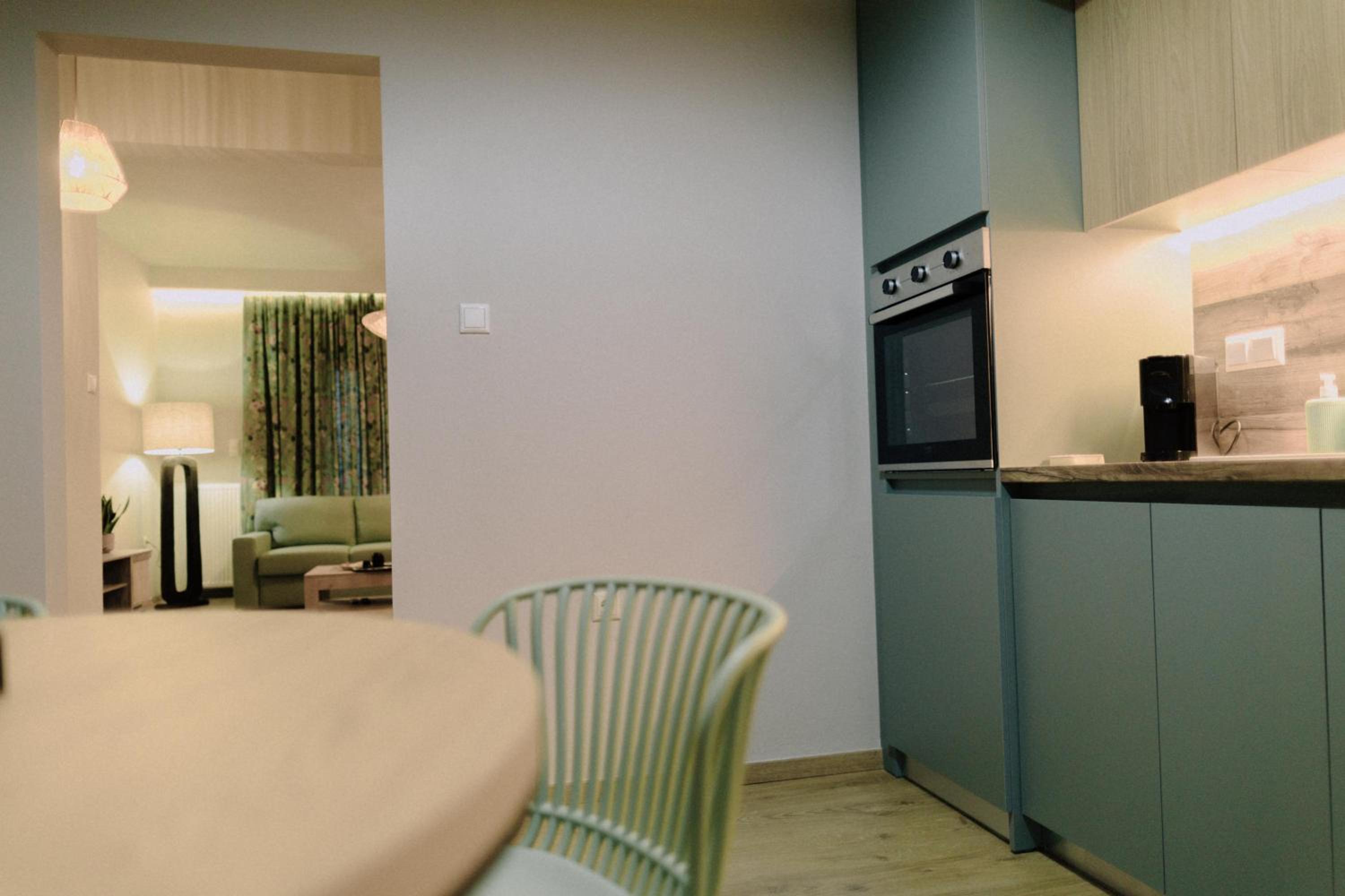 Anassa House