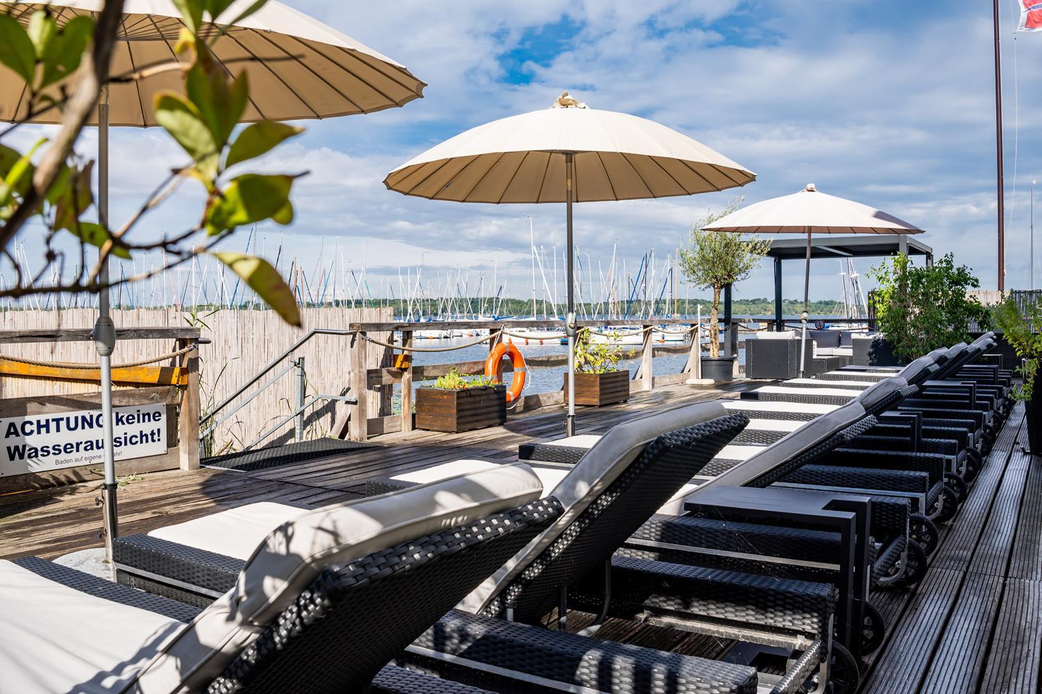 Ferienwohnungen im Hafen Pier1 am Cospudener See bei Leipzig