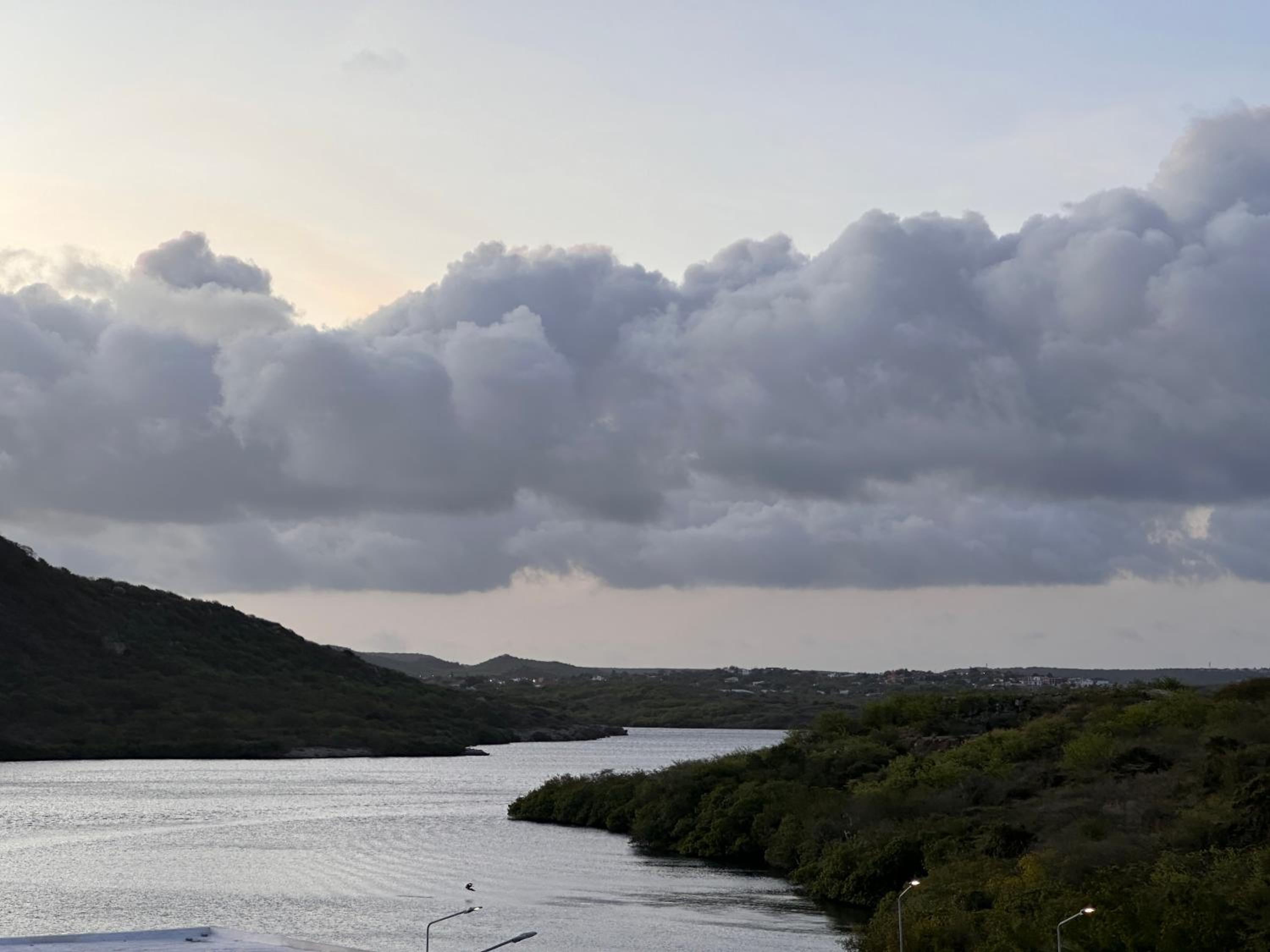 Prachtige bungalow / schitterend uniek uitzicht over baai en oceaan