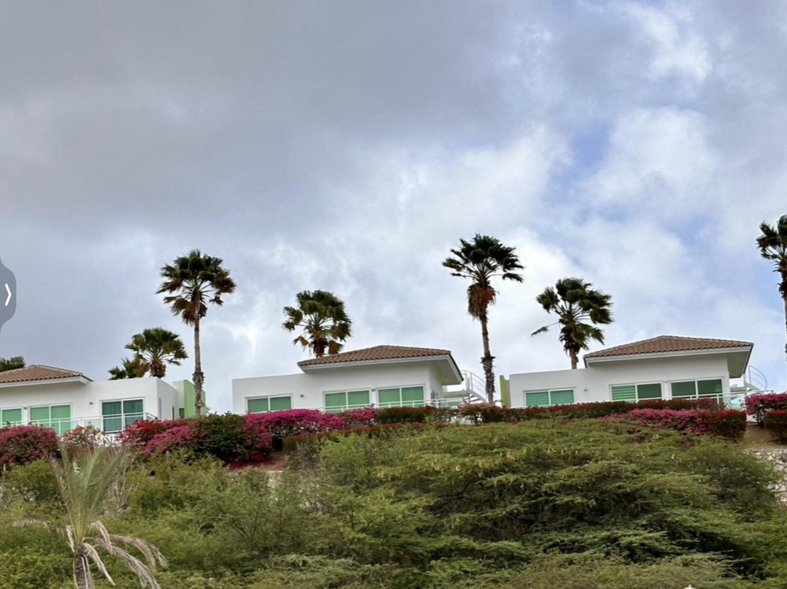 Prachtige bungalow / schitterend uniek uitzicht over baai en oceaan