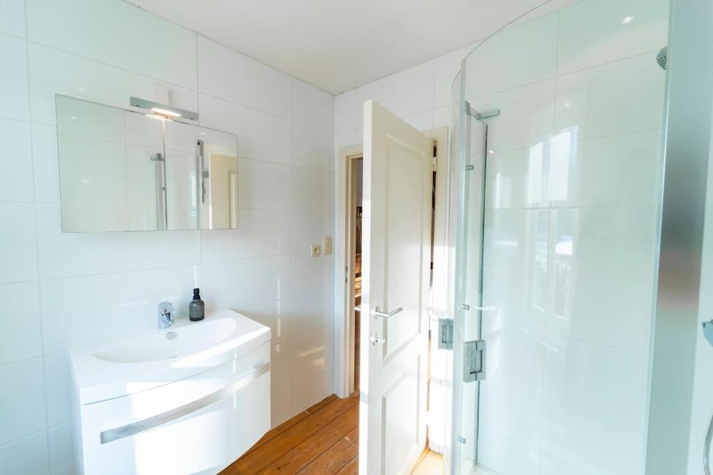 NEW! Unieke vakantiewoning in bosrijke omgeving