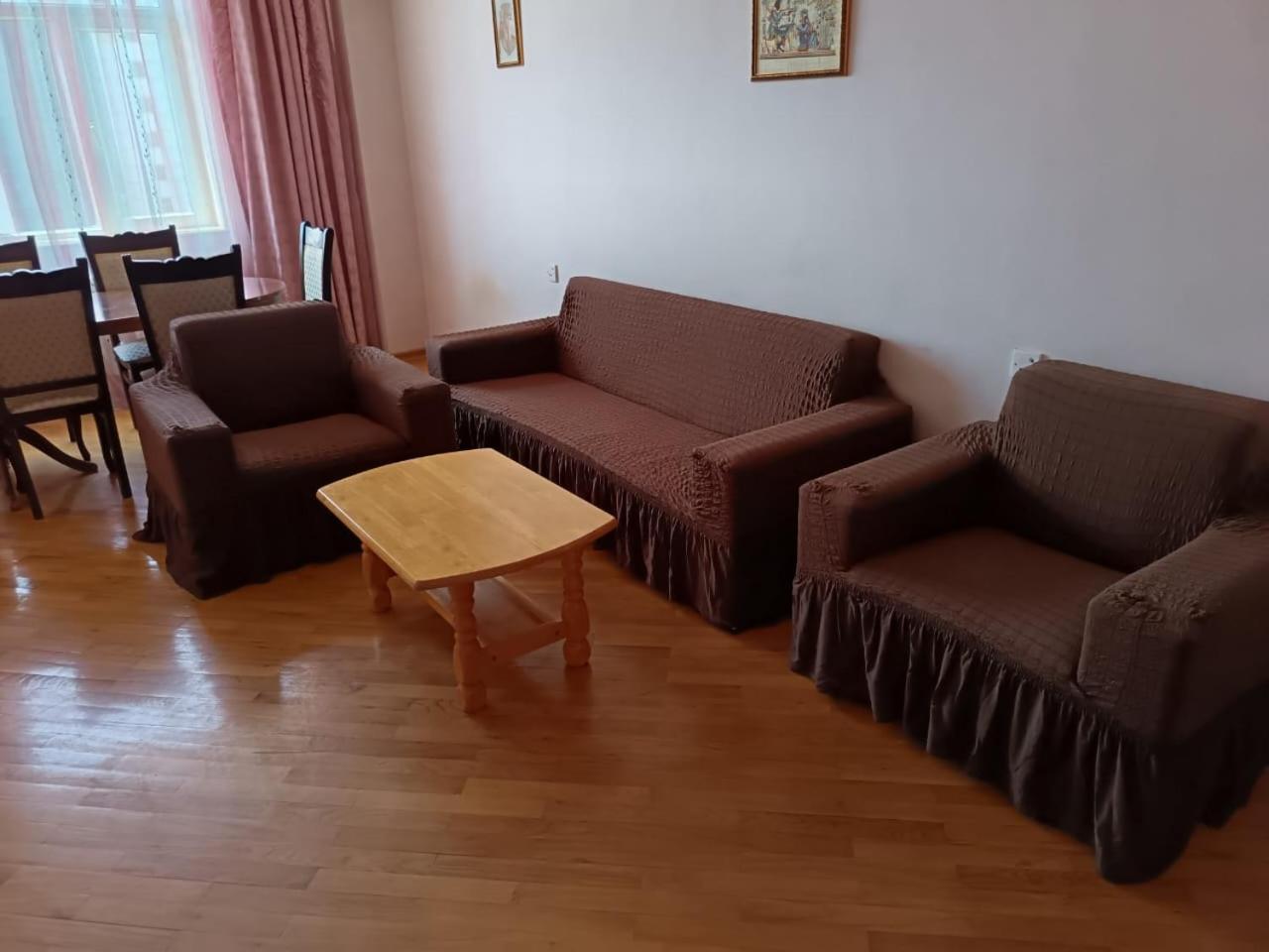 Apartment in Messenat