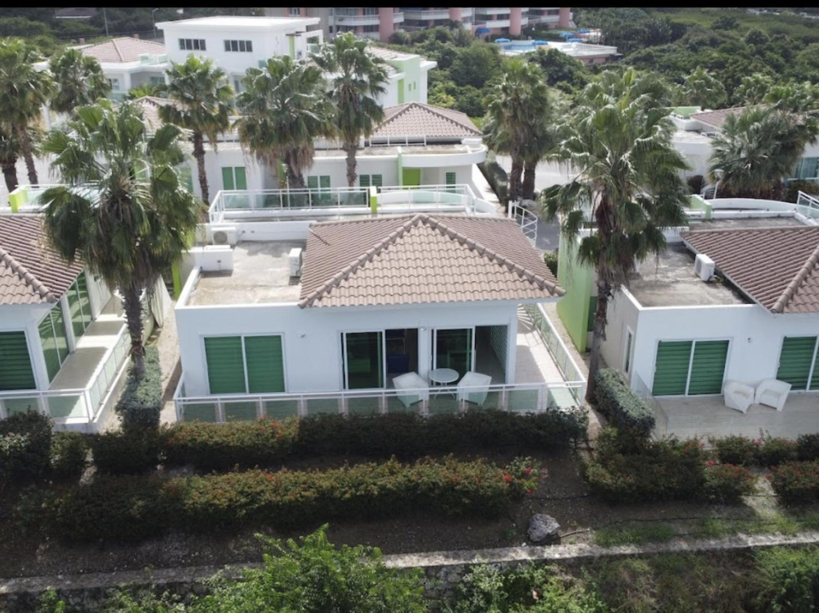 Prachtige bungalow / schitterend uniek uitzicht over baai en oceaan