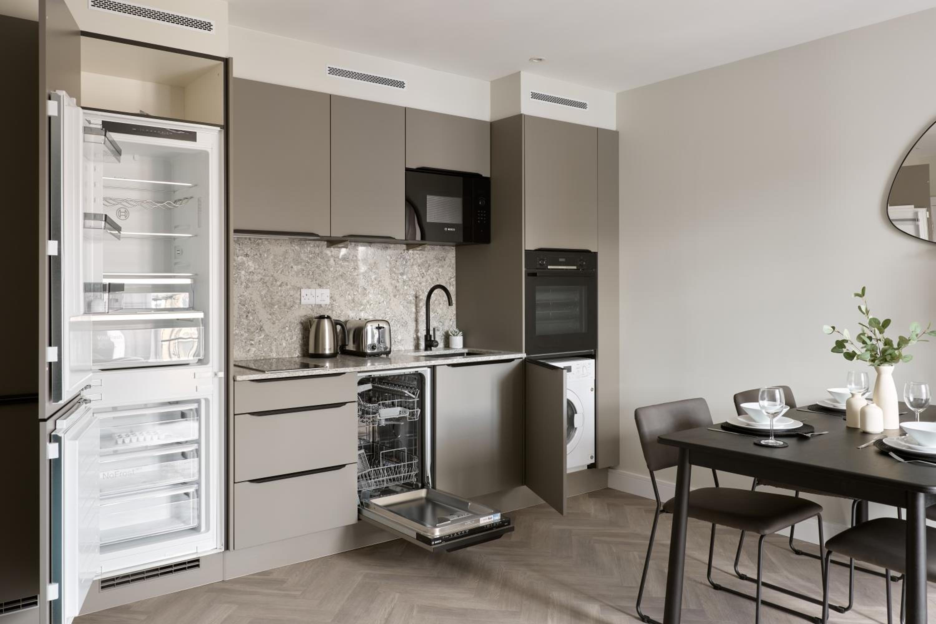 London City East by Viridian Apartments