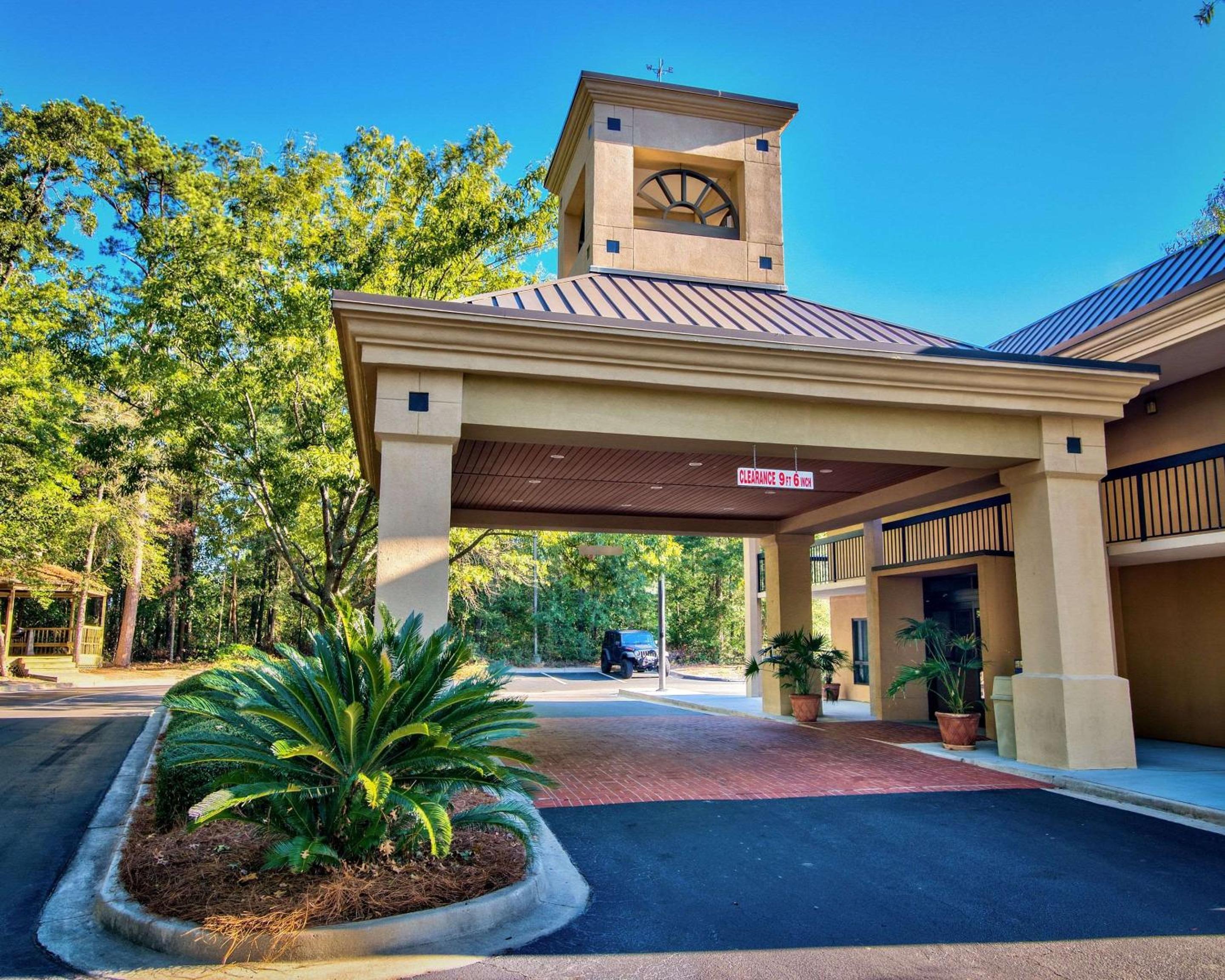 Hotel Clarion Inn & Suites Aiken South