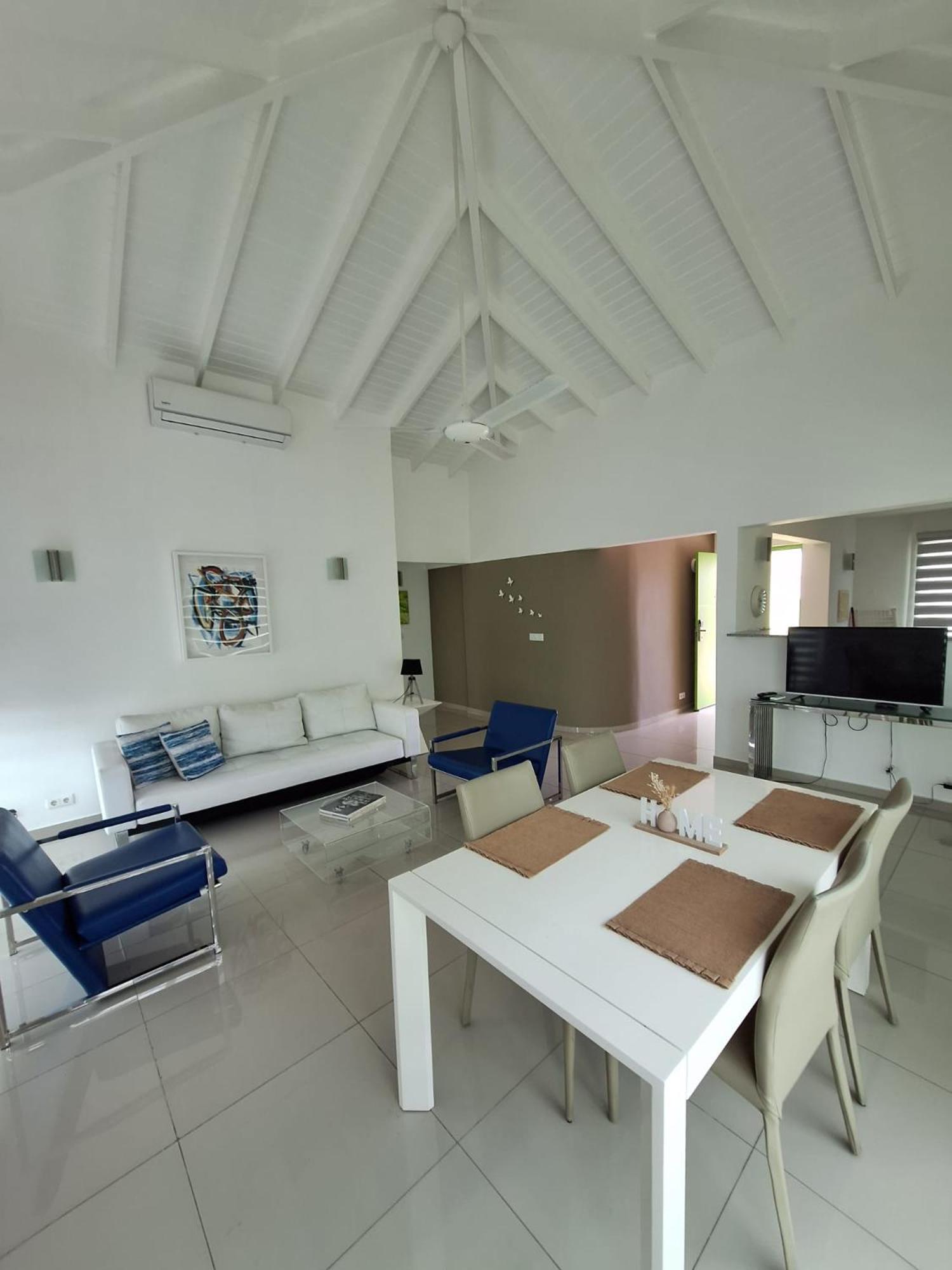 Prachtige bungalow / schitterend uniek uitzicht over baai en oceaan