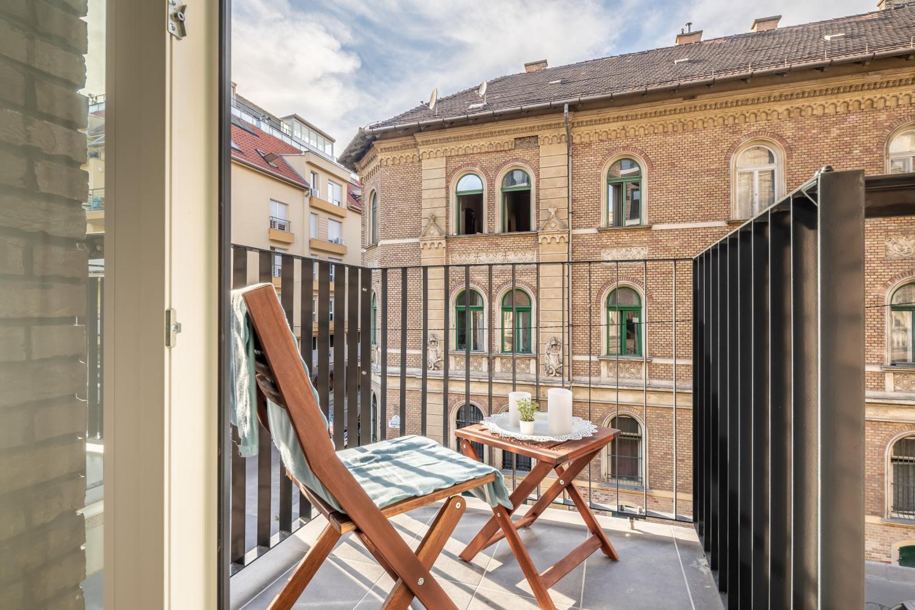 Marone Residence Apartments