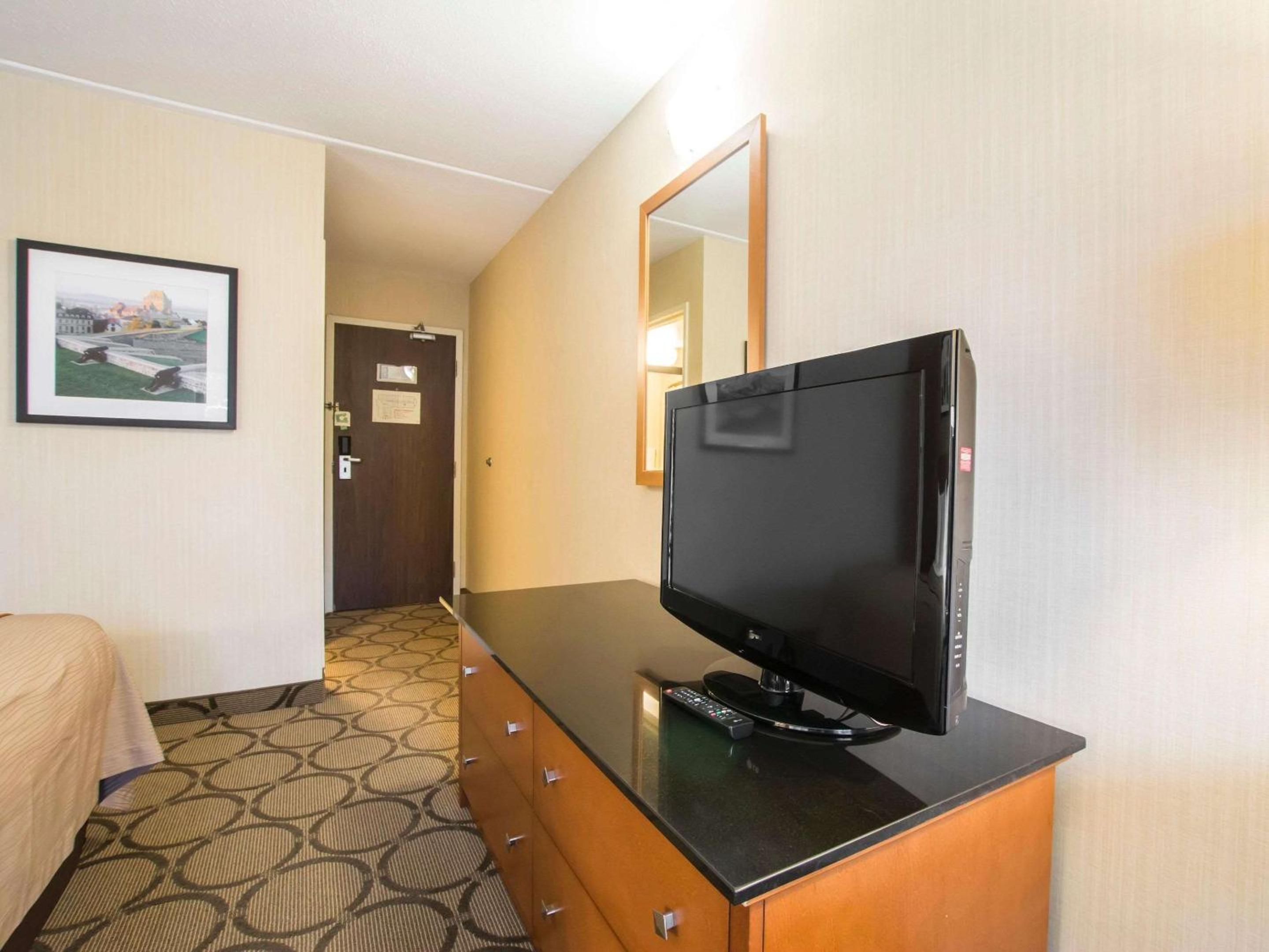 Comfort Inn Ancienne-Lorette - Quebec Airport, Zdjęcie 11