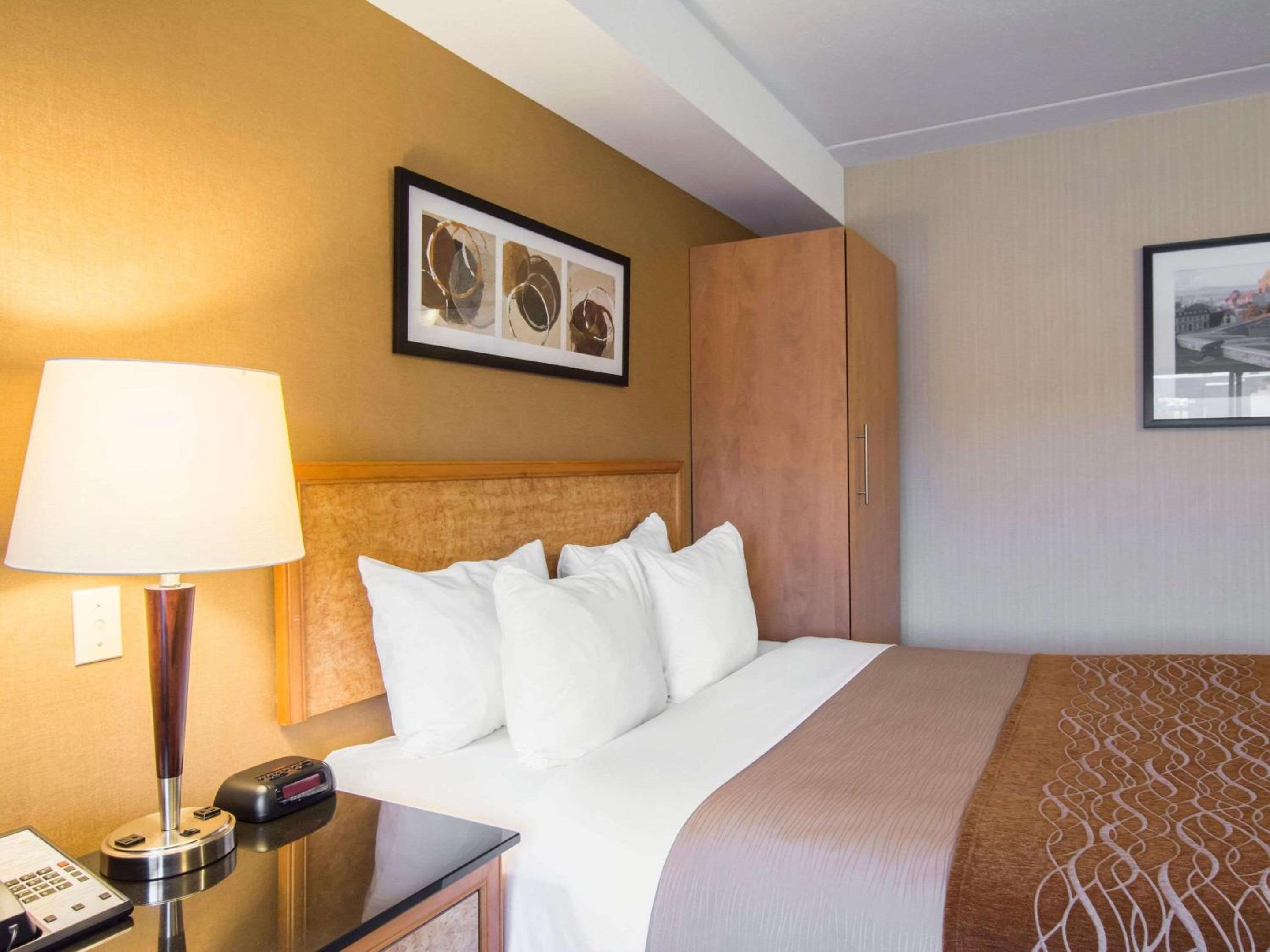 Comfort Inn Ancienne-Lorette - Quebec Airport