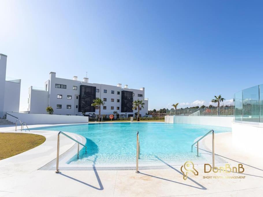 Nice apartment in Higuerón West