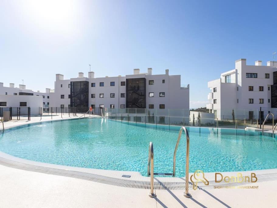 Nice apartment in Higuerón West