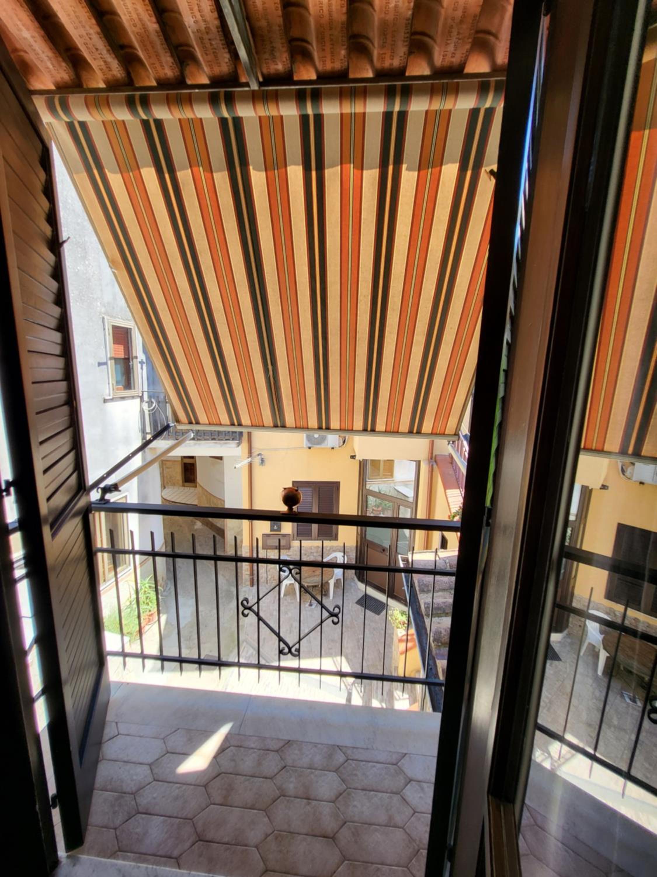 Amodio Apartments
