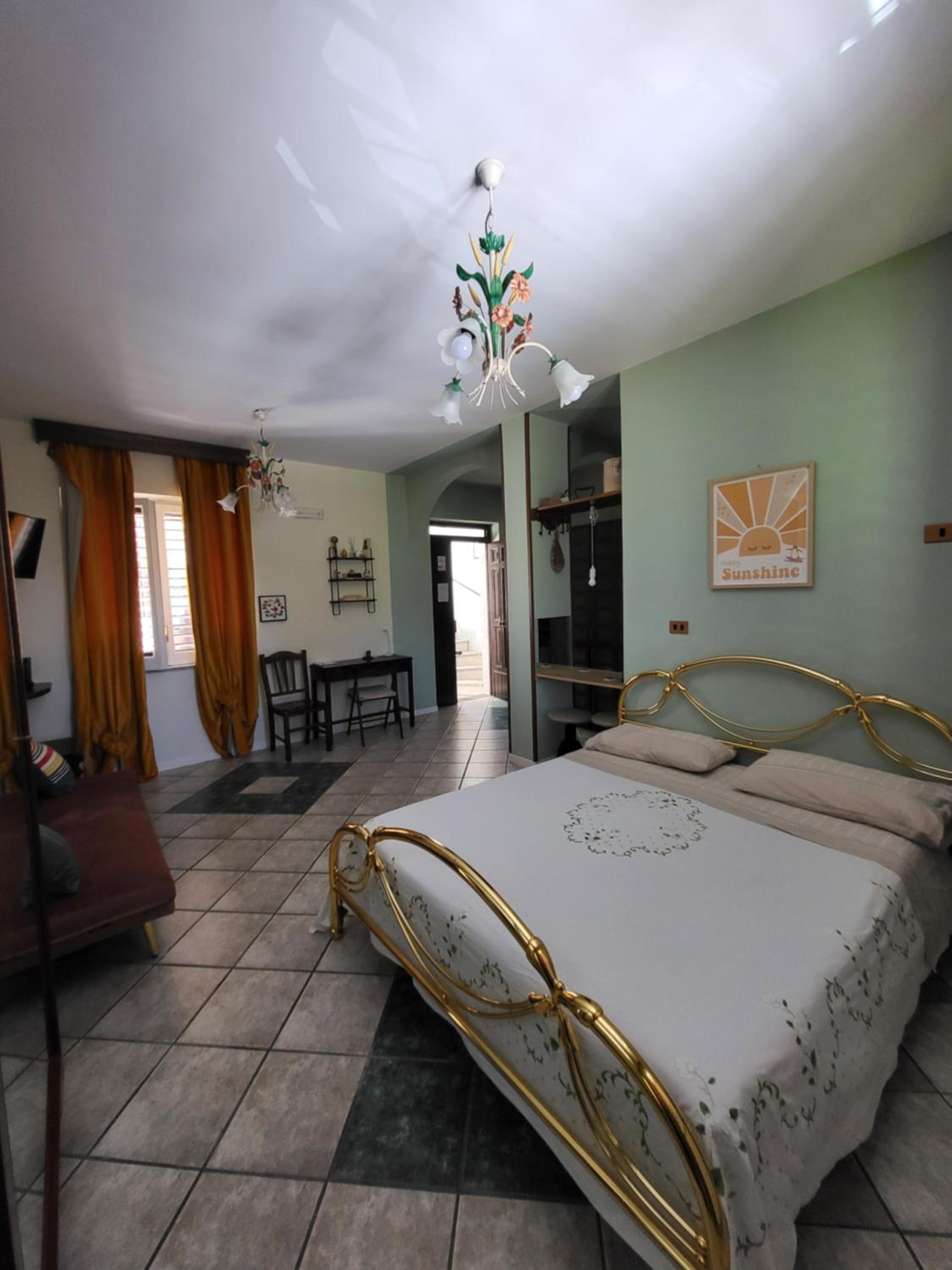 Amodio Apartments
