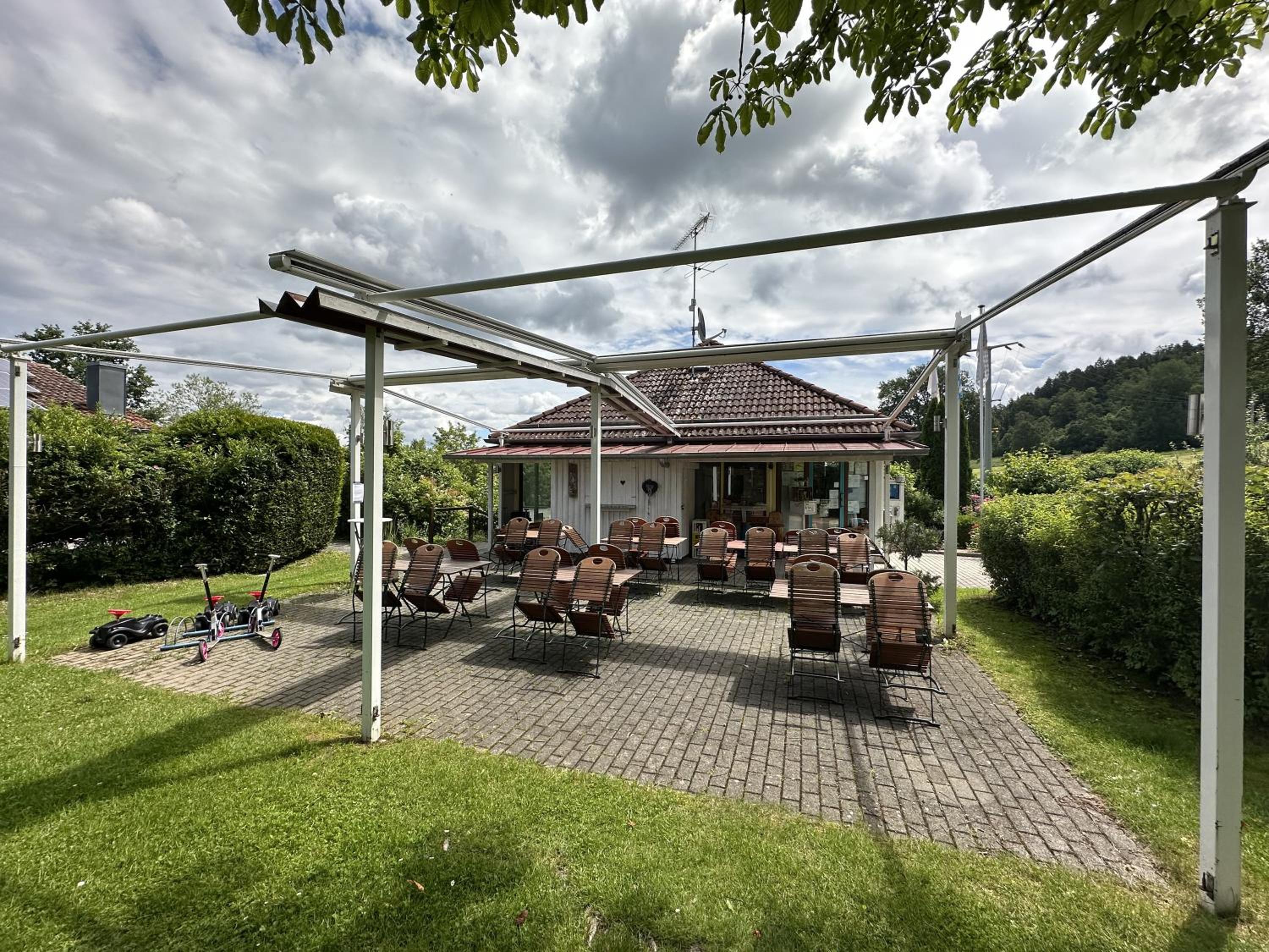 Andreas Hunde Apartments