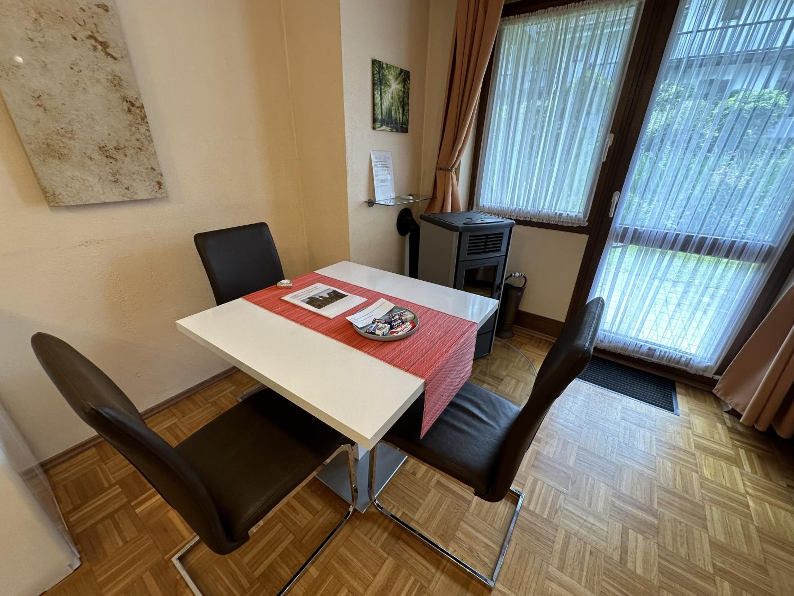 Andreas Hunde Apartments