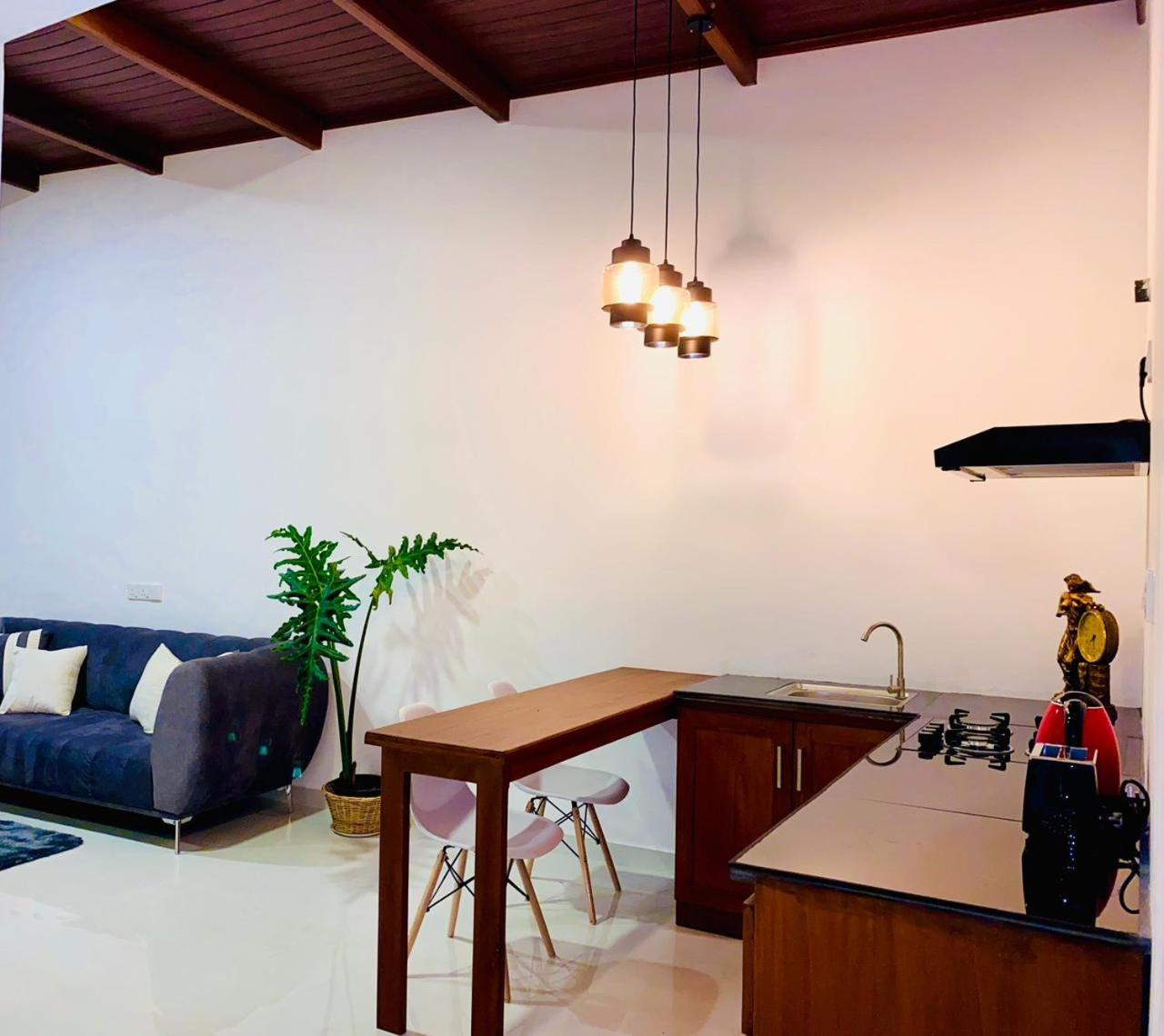 Dews Villa