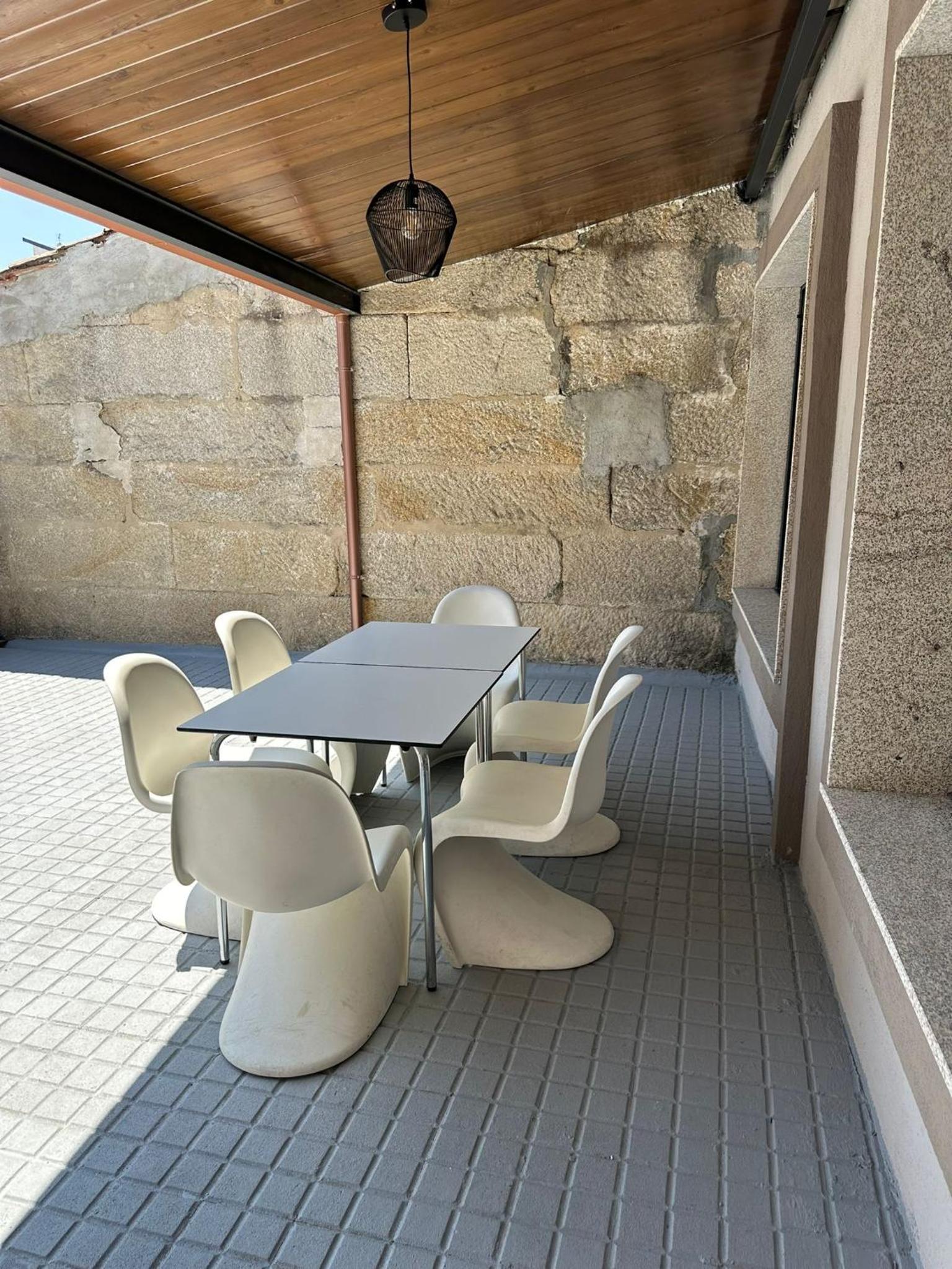 Maior 5 Apartamentos