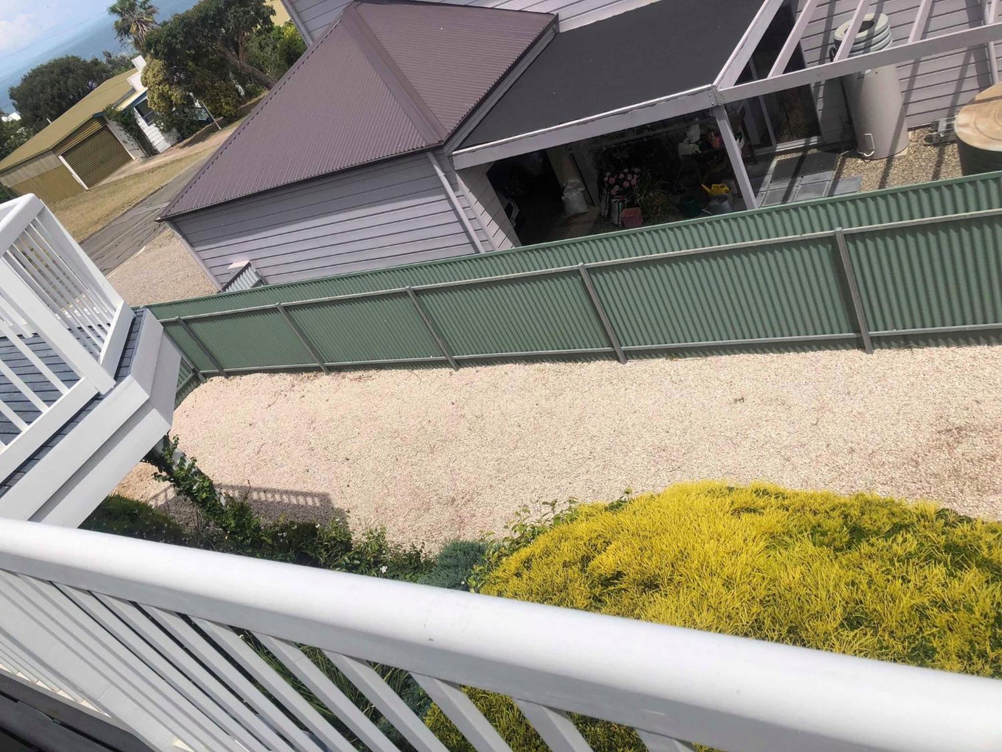 Breezes at Hayborough - Coastal beach house and pet friendly
