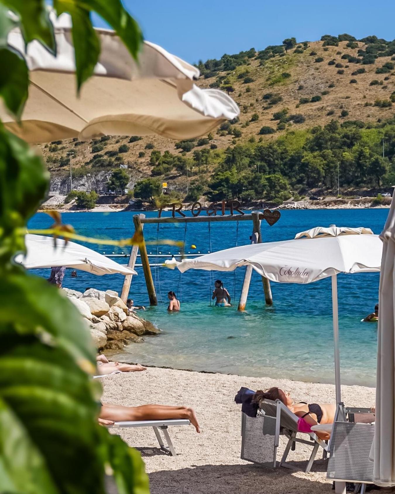 Kia Ora apartment en Trogir — activities & amenities