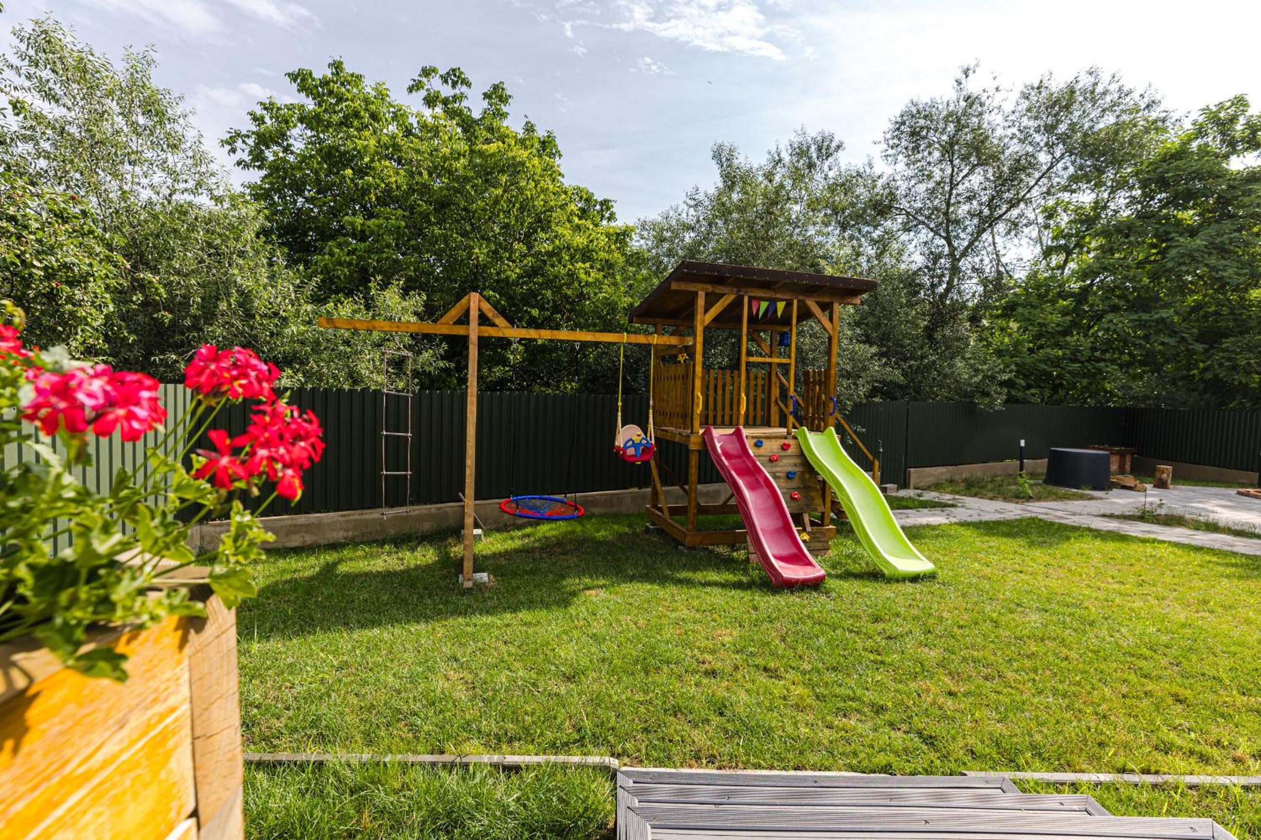 IoanaGuestHouse