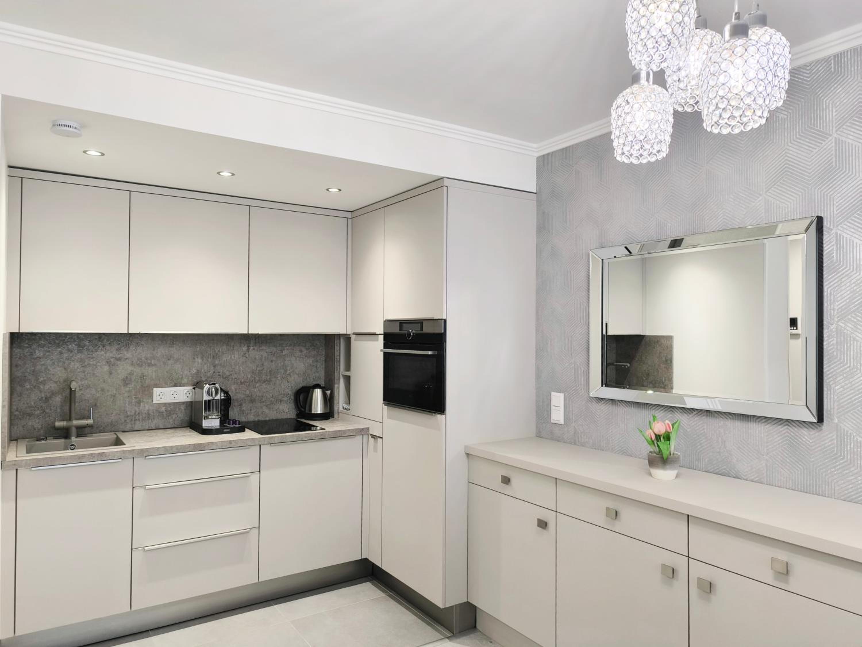 Sunshine Residence Boutique Apartment view 3