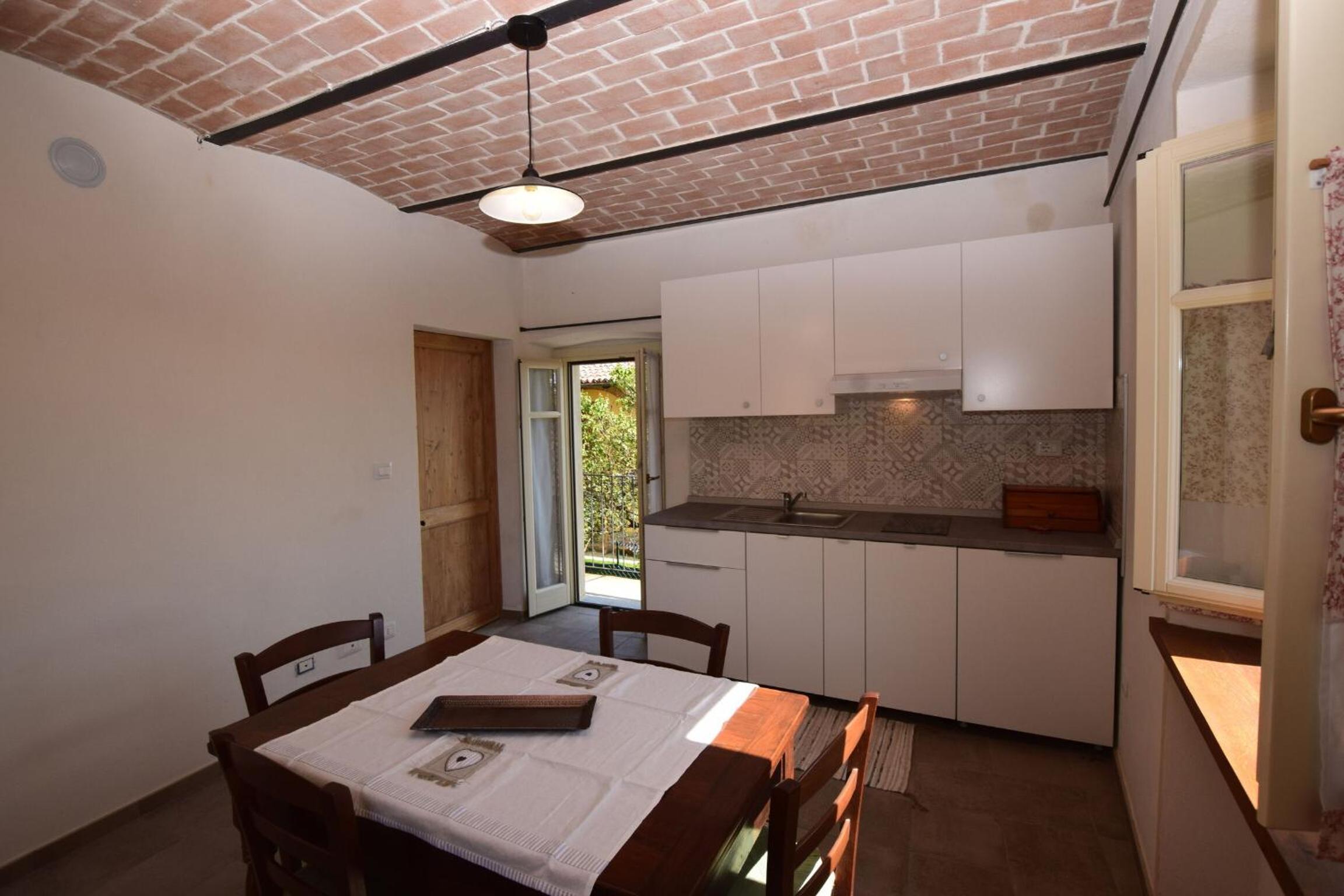 Casa Renato Apartments - Monforte D'alba view 4
