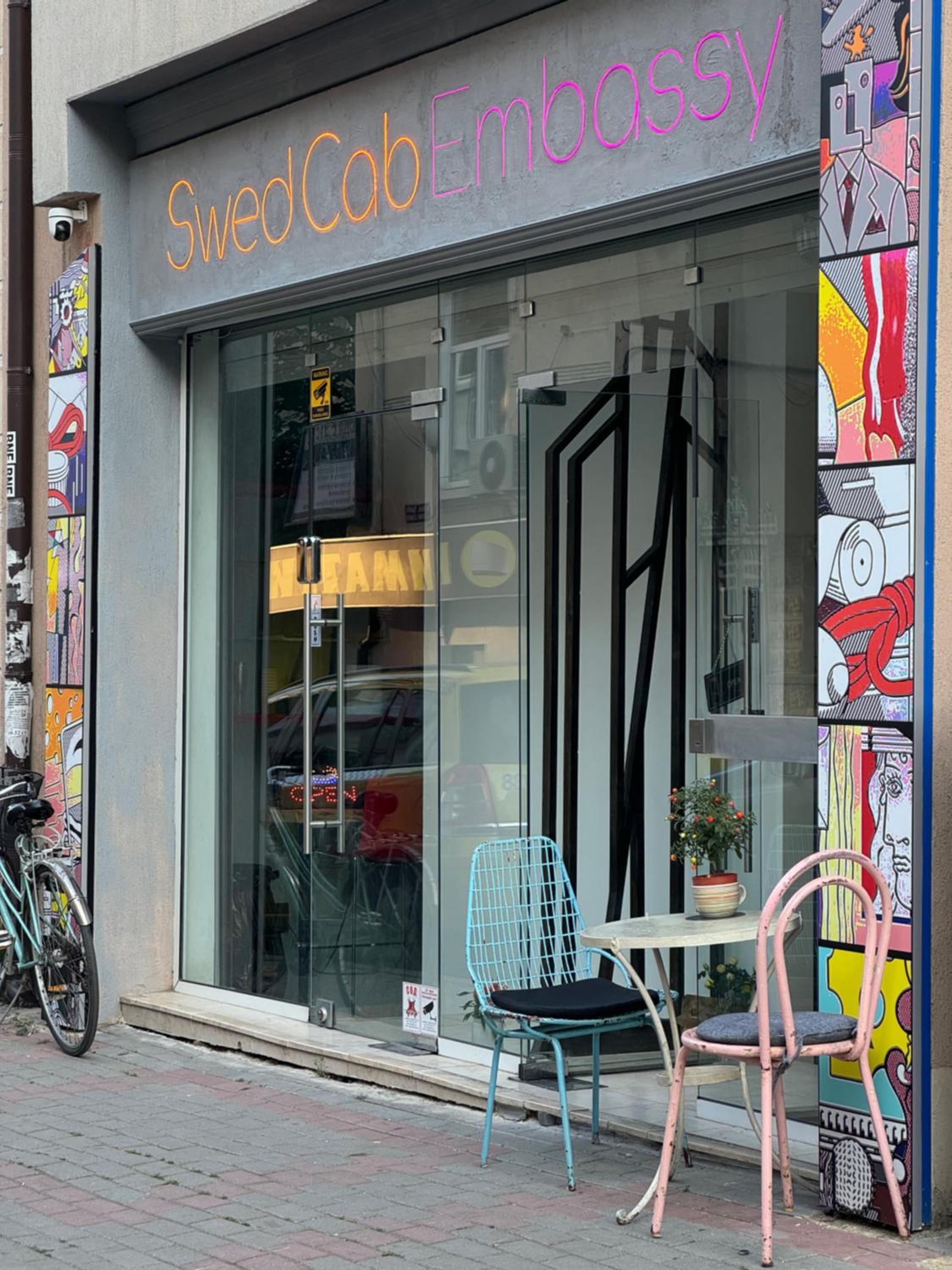 Swed Cab Embassy HoStel
