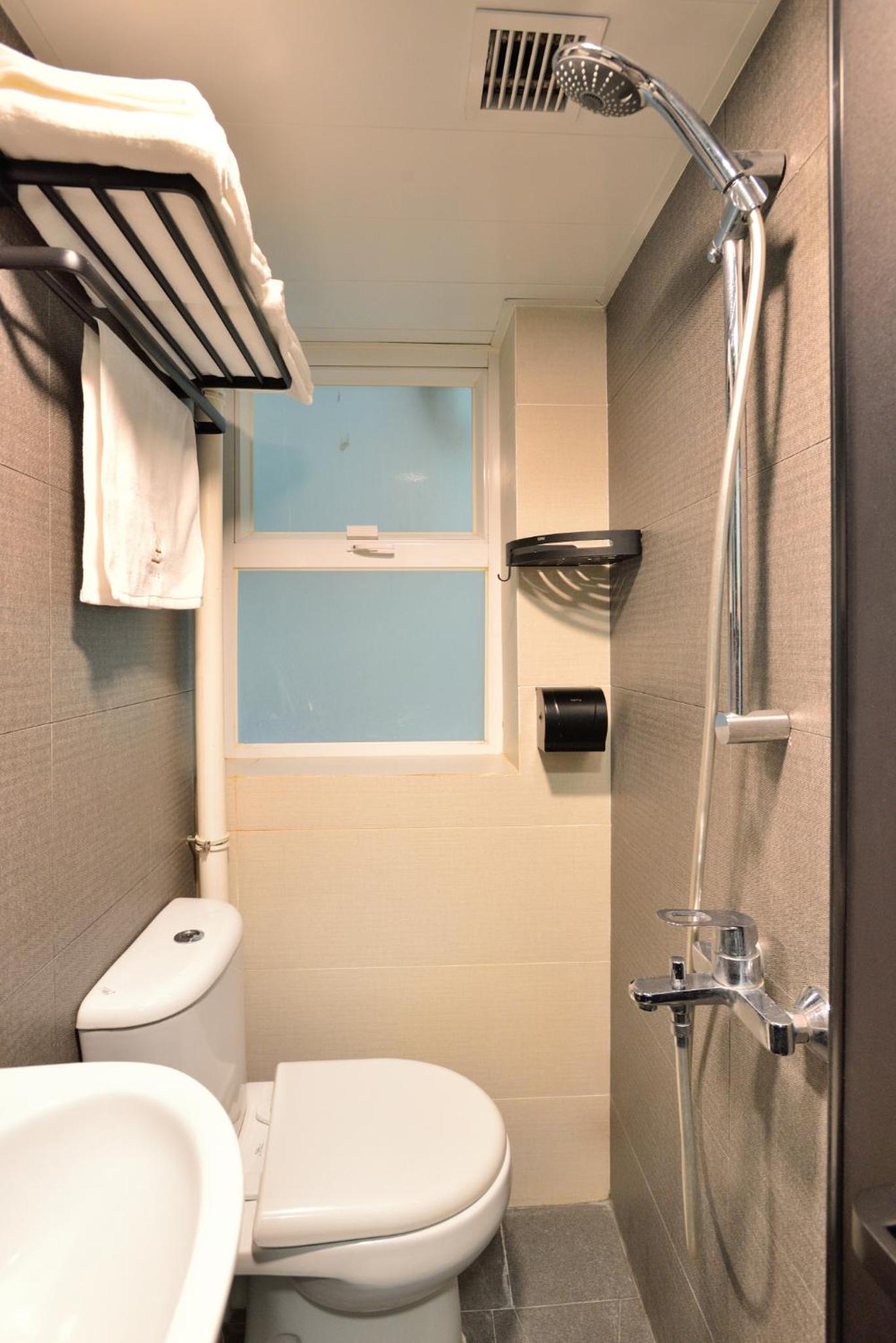 Atlas Hostel & Backpackers