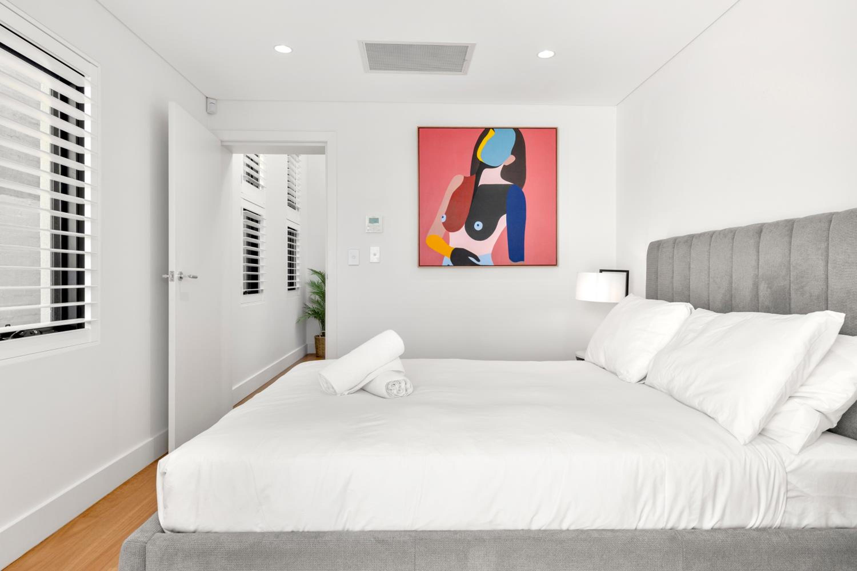 Luxurious 3-Story Terrace in Potts Point